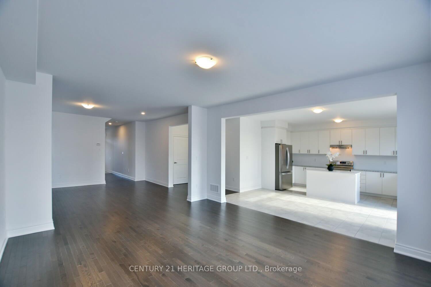 Photo 10 of 60 Amber Drive, Wasaga Beach — HOMEH