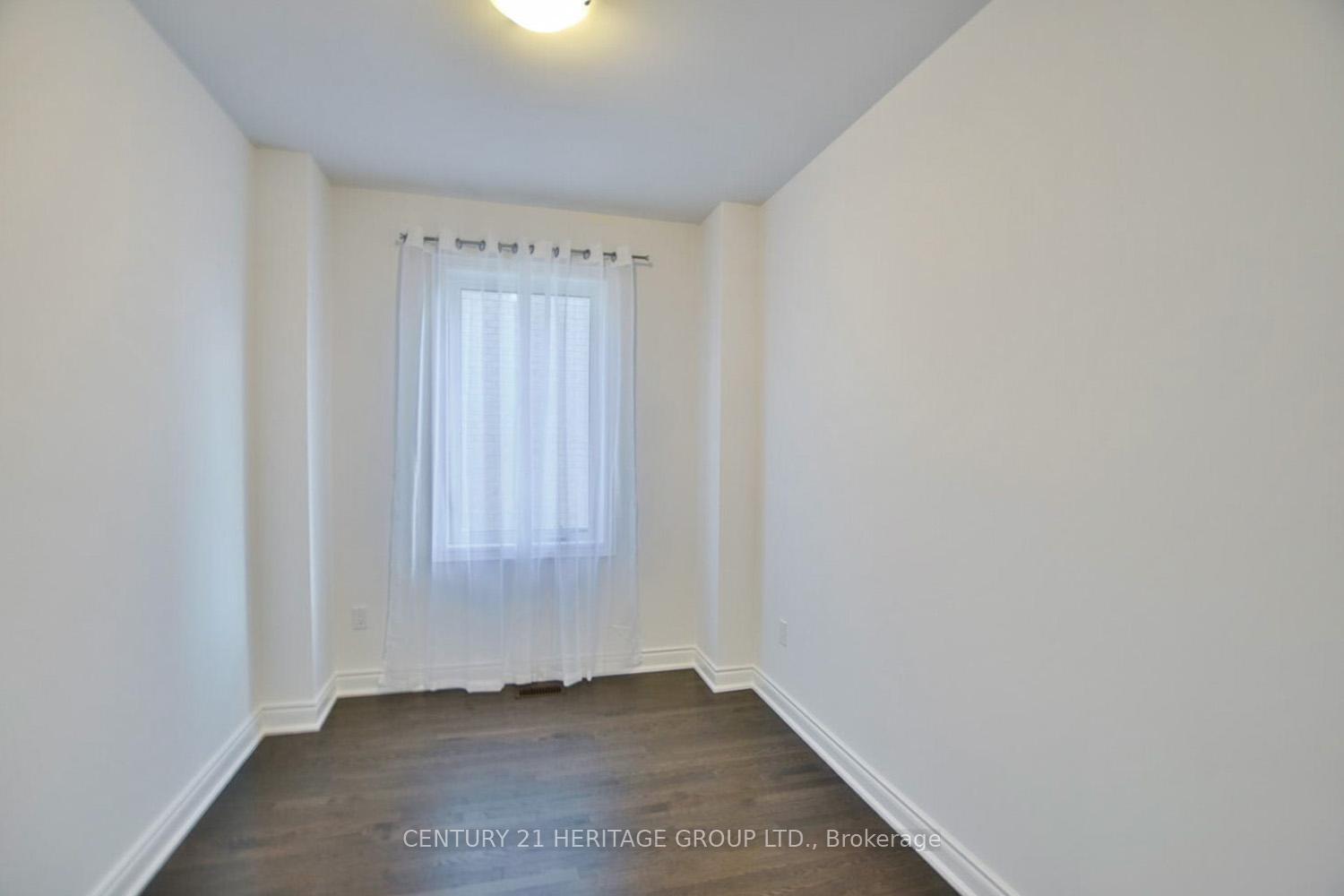 Photo 16 of 60 Amber Drive, Wasaga Beach — HOMEH