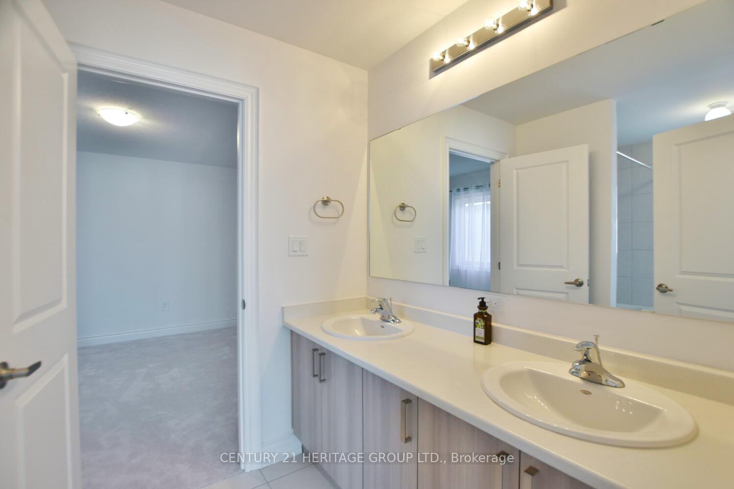Photo 29 of 60 Amber Drive, Wasaga Beach — HOMEH