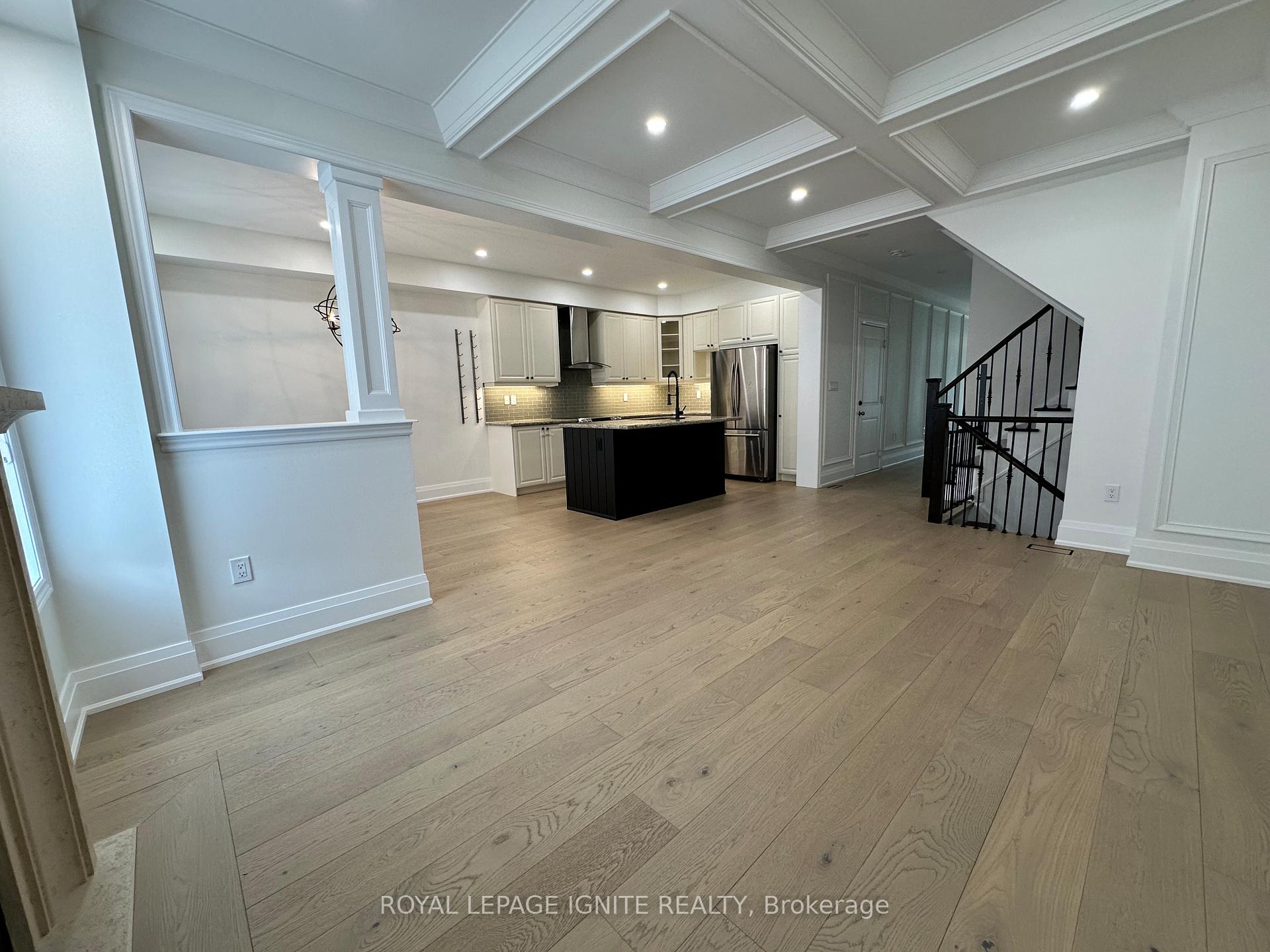 Photo 2 of 27 Oren Street, Vaughan, Kleinburg — HOMEH