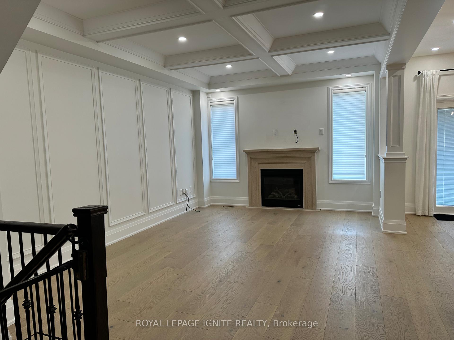 Photo 4 of 27 Oren Street, Vaughan, Kleinburg — HOMEH