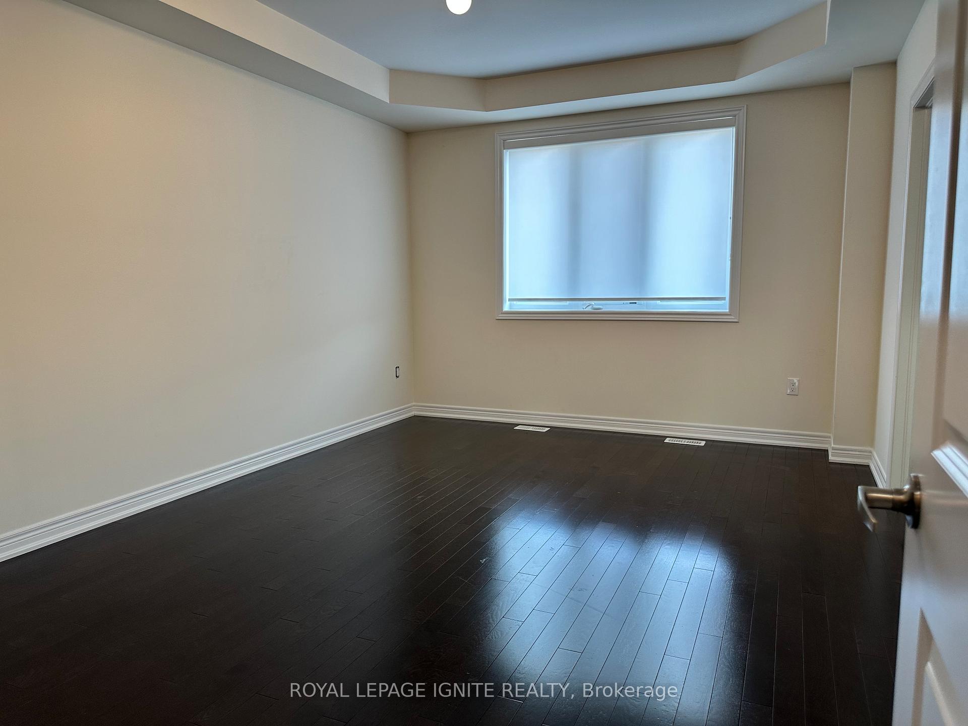 Photo 14 of 27 Oren Street, Vaughan, Kleinburg — HOMEH
