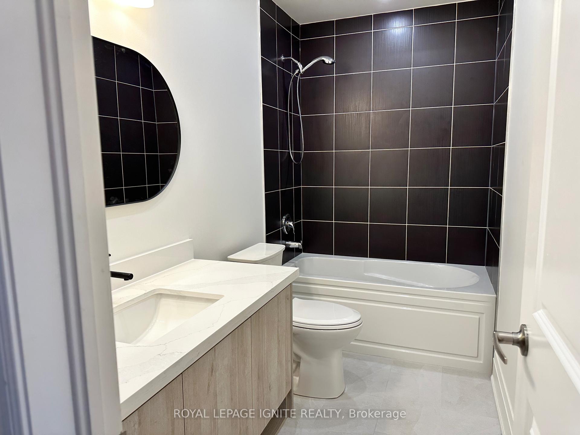 Photo 18 of 27 Oren Street, Vaughan, Kleinburg — HOMEH