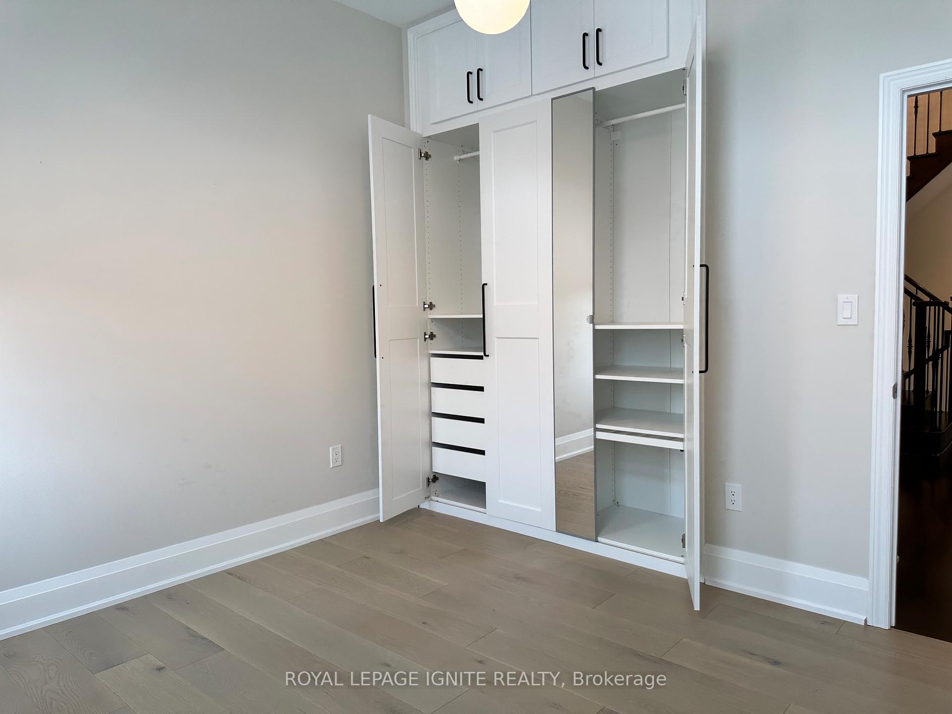 Photo 23 of 27 Oren Street, Vaughan, Kleinburg — HOMEH