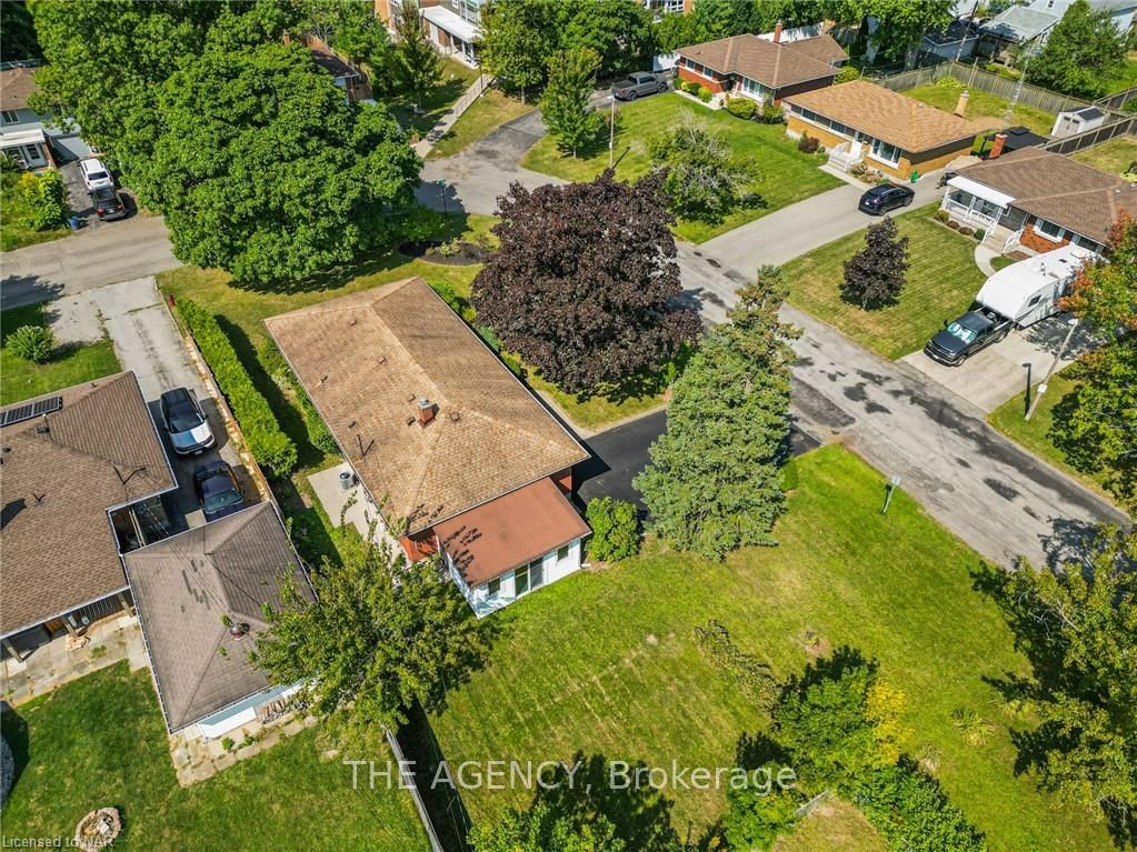 Photo 16 of 4 Tamarack Street, Welland, Prince Charles — HOMEH