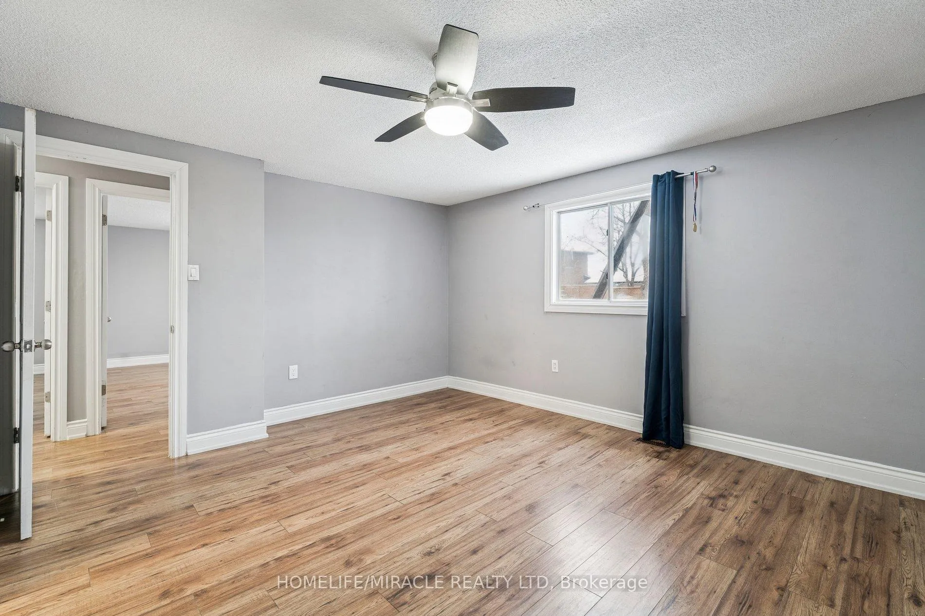 Photo 25 of 147 Hickling Trail, Barrie, Grove East — HOMEH