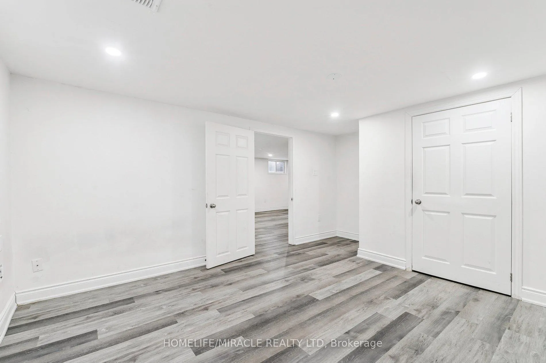 Photo 37 of 147 Hickling Trail, Barrie, Grove East — HOMEH