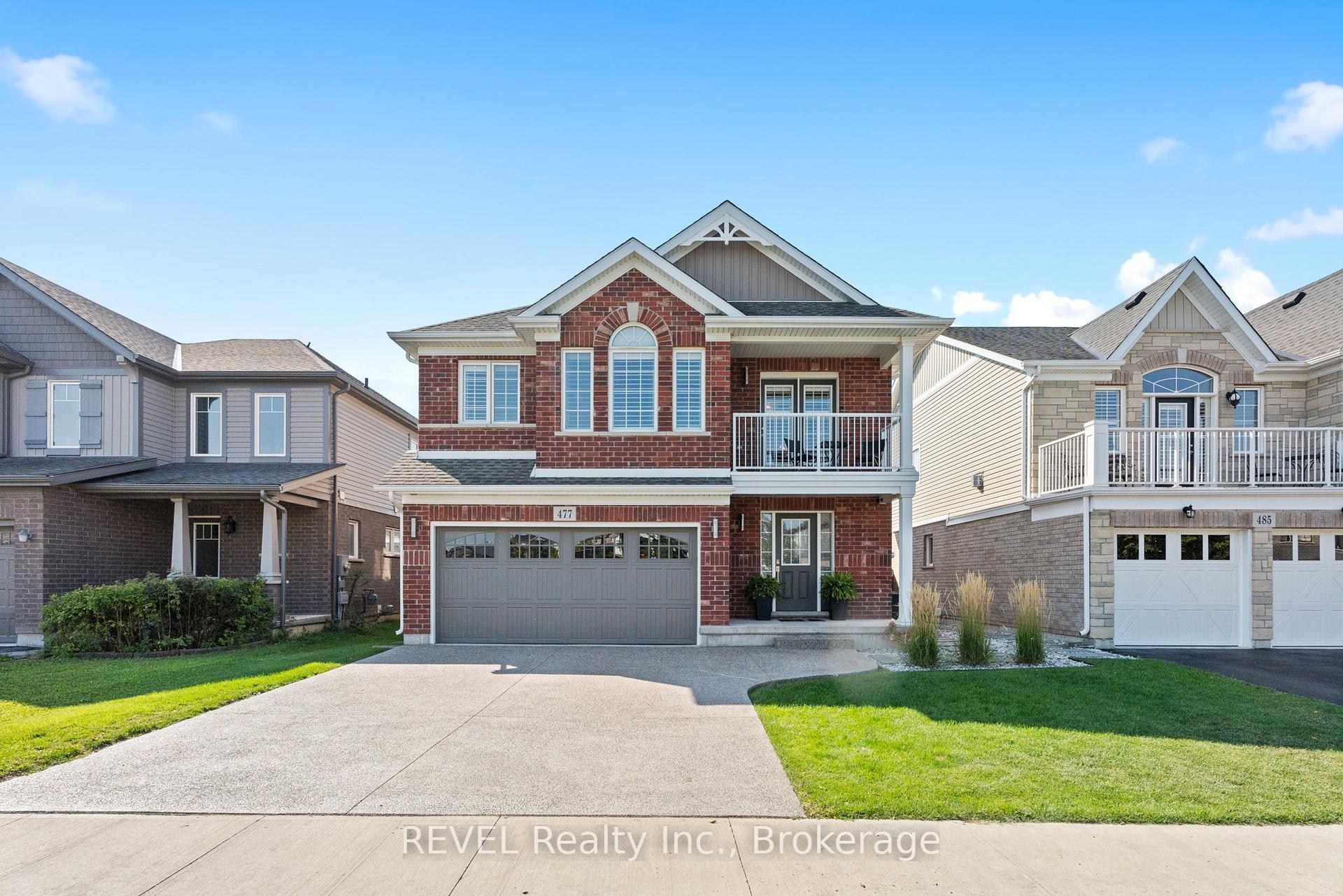 Front of 477 Silverwood Avenue