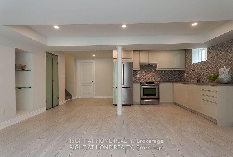 Photo 7 of Unit Lower Level, 36 Big Rock Drive, Vaughan, Patterson — HOMEH