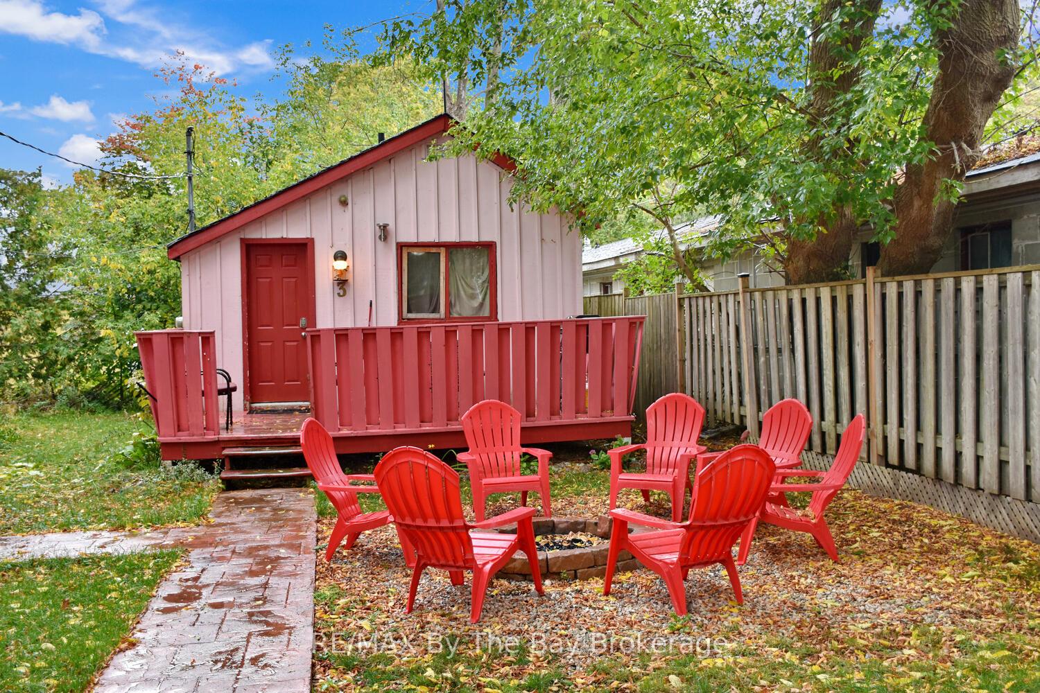 Photo 3 of 678 River Road W, Wasaga Beach — HOMEH
