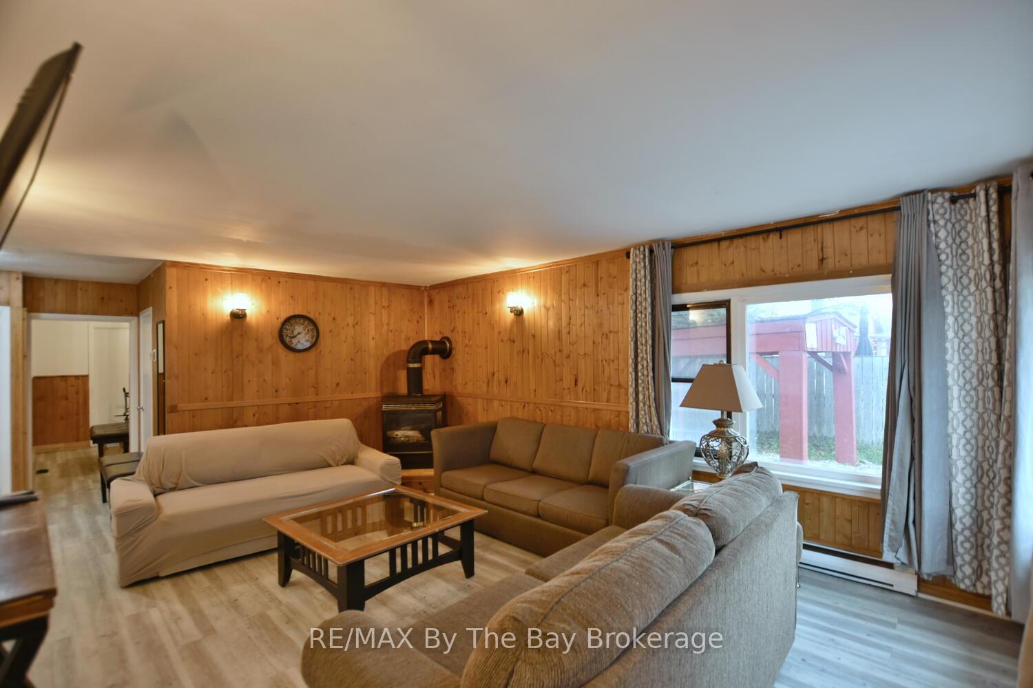 Photo 11 of 678 River Road W, Wasaga Beach — HOMEH