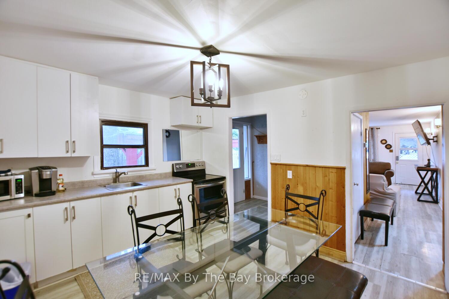 Photo 20 of 678 River Road W, Wasaga Beach — HOMEH