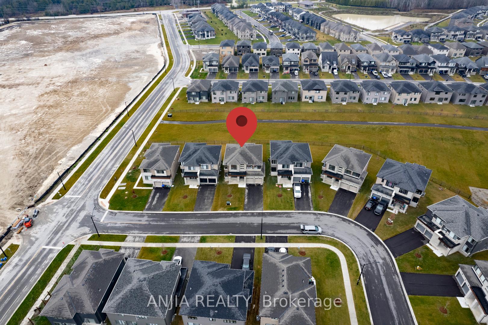 Photo 1 of 5 Del Ray Crescent, Wasaga Beach — HOMEH