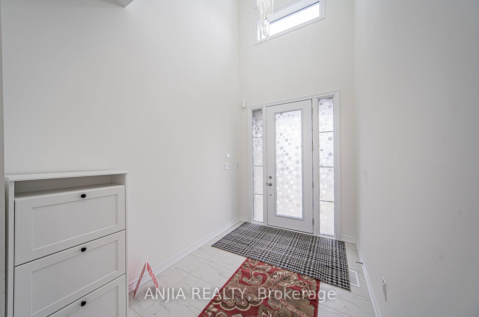 Photo 7 of 5 Del Ray Crescent, Wasaga Beach — HOMEH
