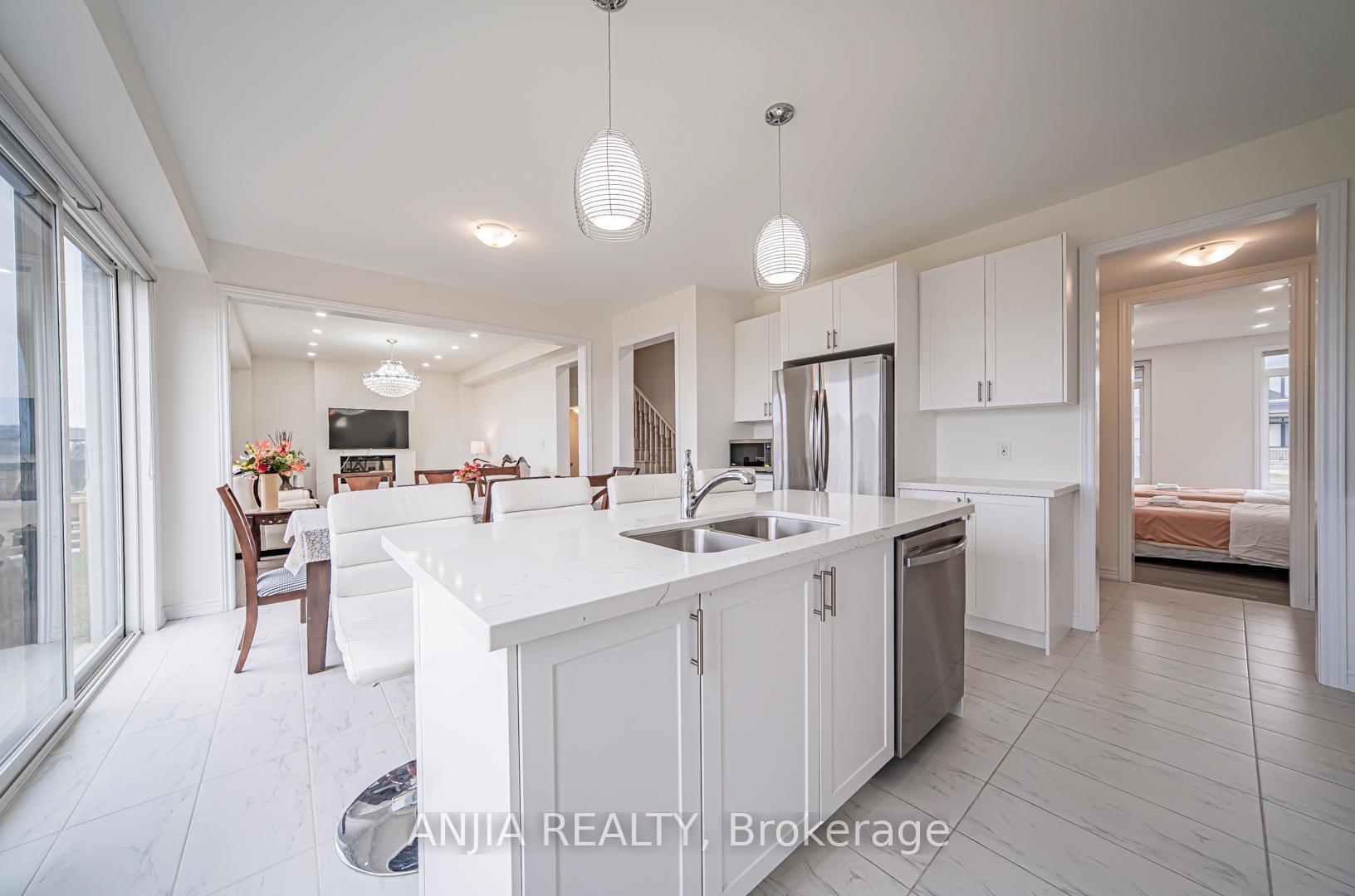 Photo 15 of 5 Del Ray Crescent, Wasaga Beach — HOMEH