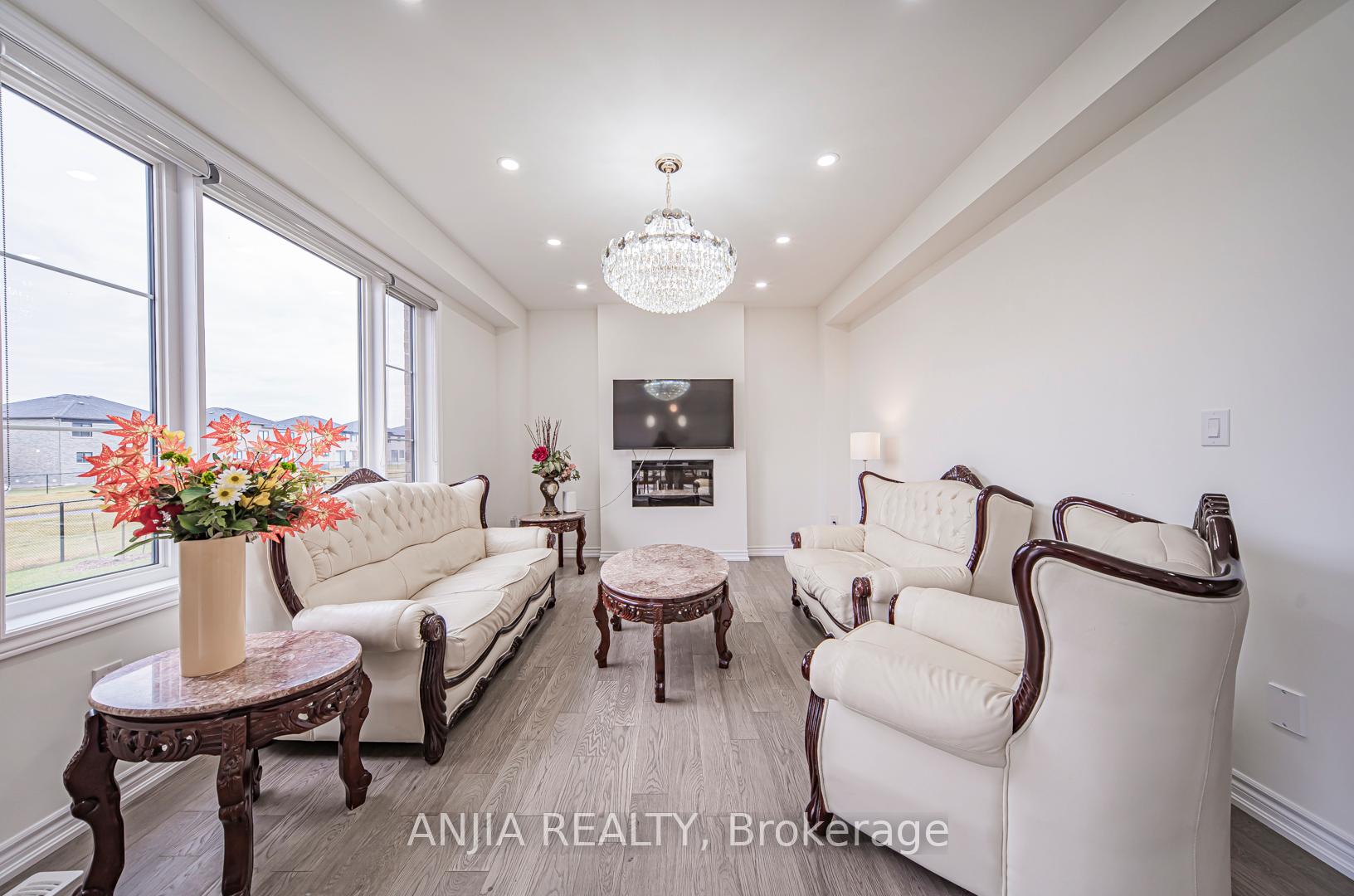 Photo 19 of 5 Del Ray Crescent, Wasaga Beach — HOMEH