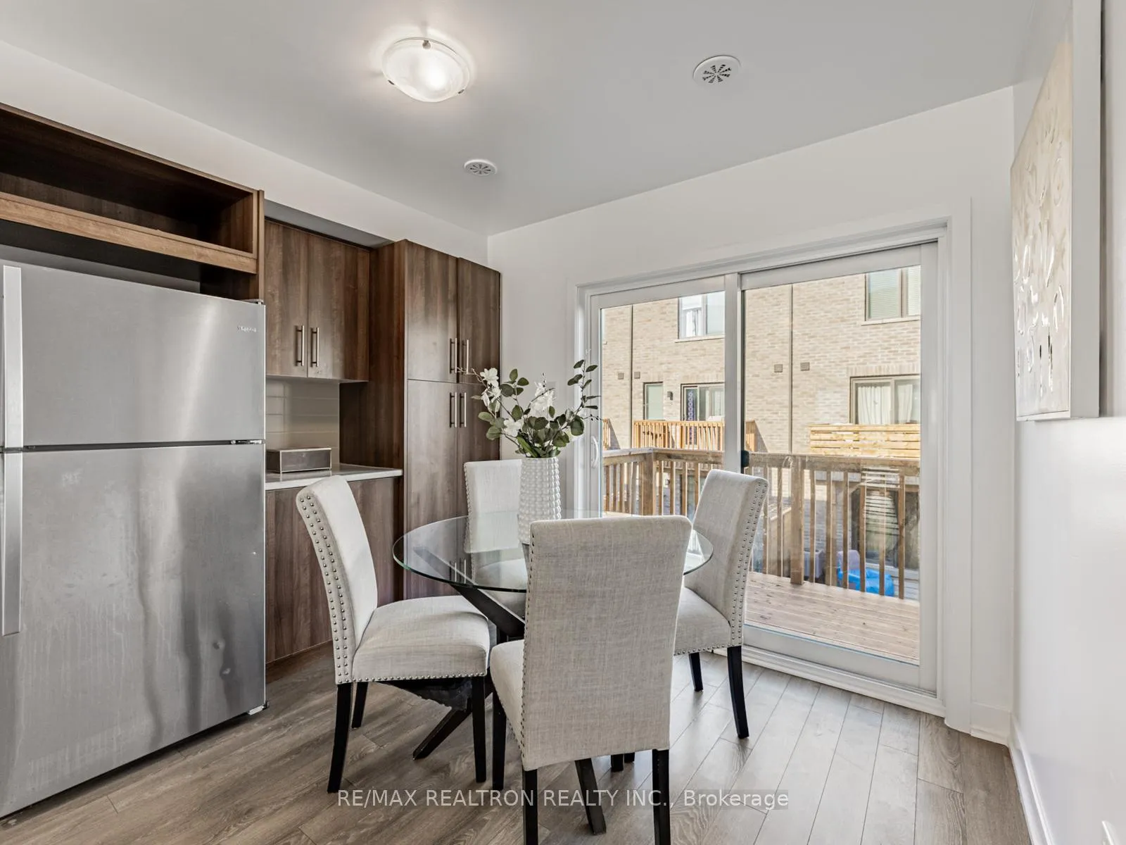 Photo 14 of 48 Shawfield Way, Whitby, Pringle Creek — HOMEH