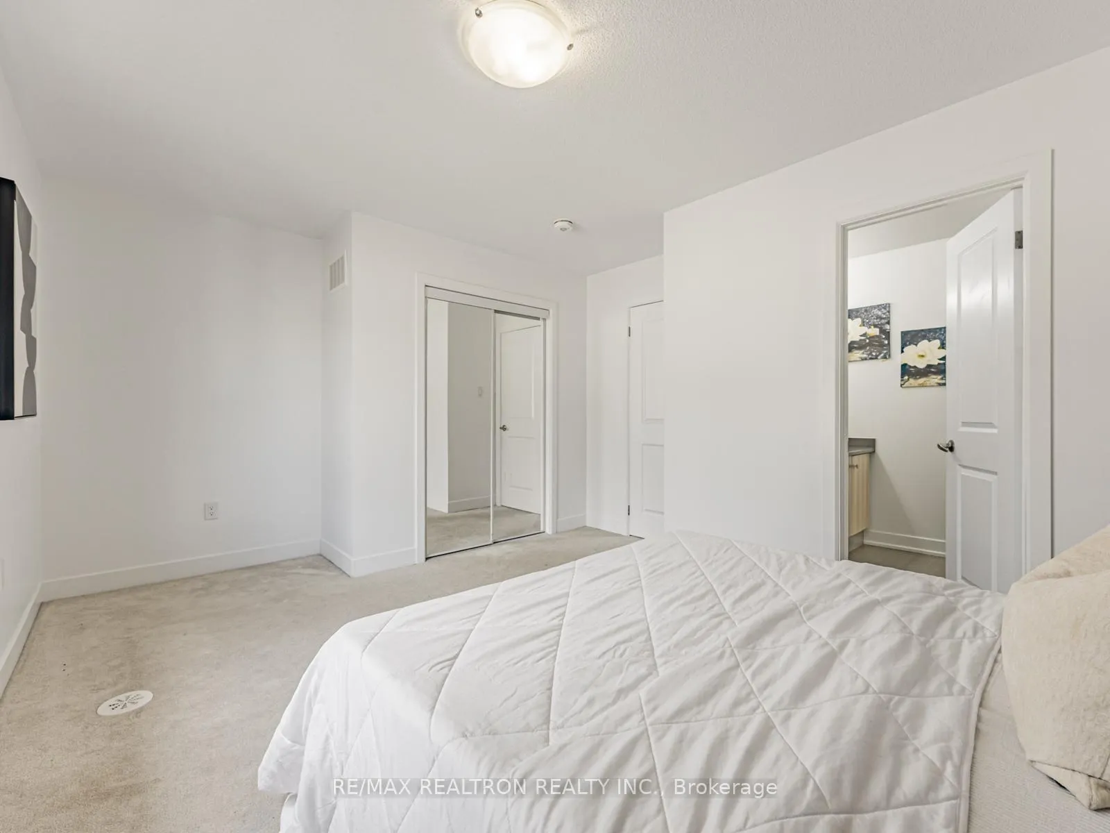 Photo 26 of 48 Shawfield Way, Whitby, Pringle Creek — HOMEH