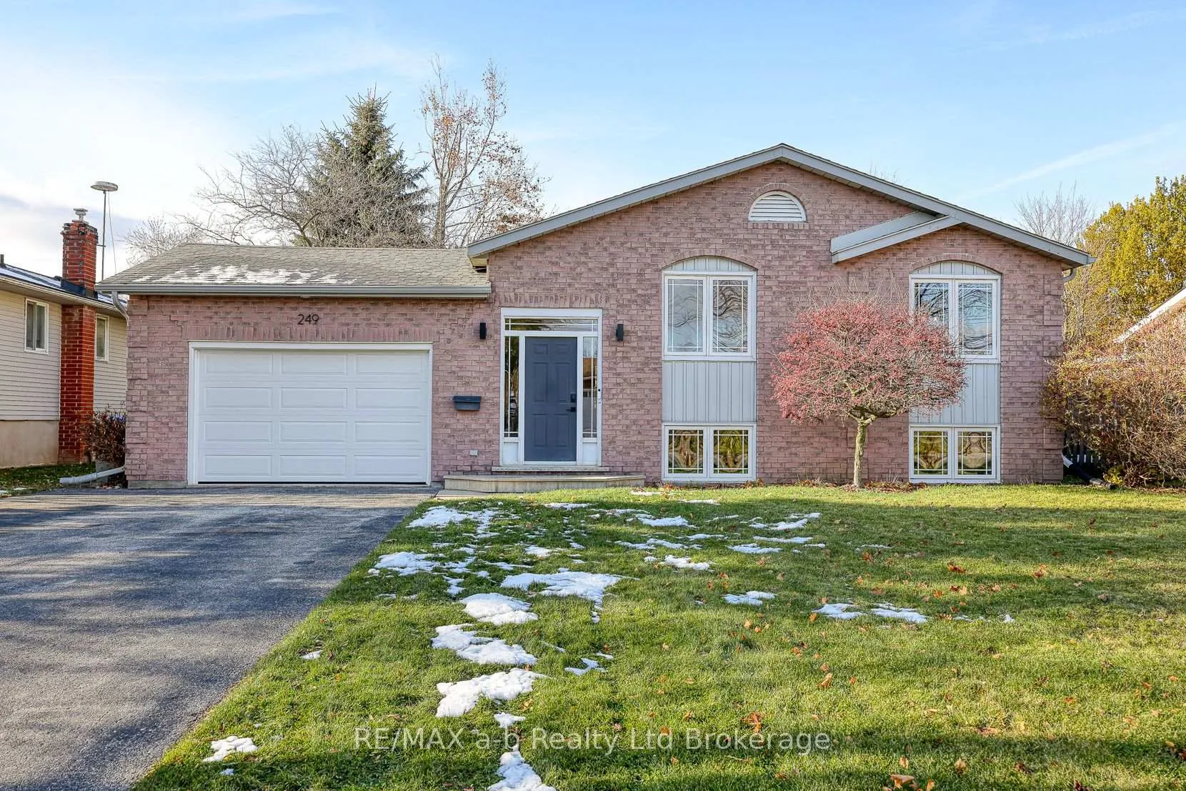 Front of 249 Arris Crescent