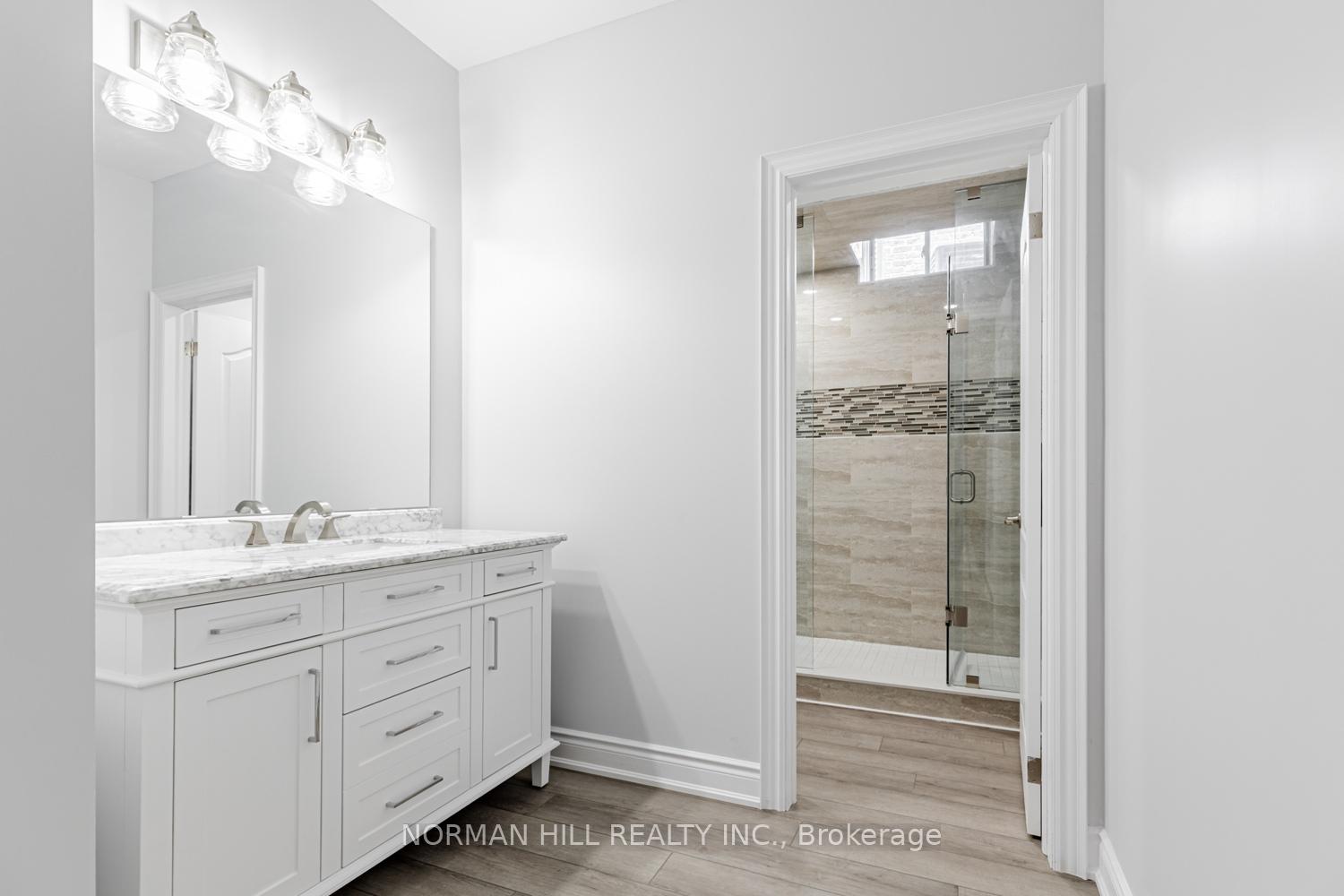 Photo 22 of 92 Balderson Drive, Vaughan, Kleinburg — HOMEH