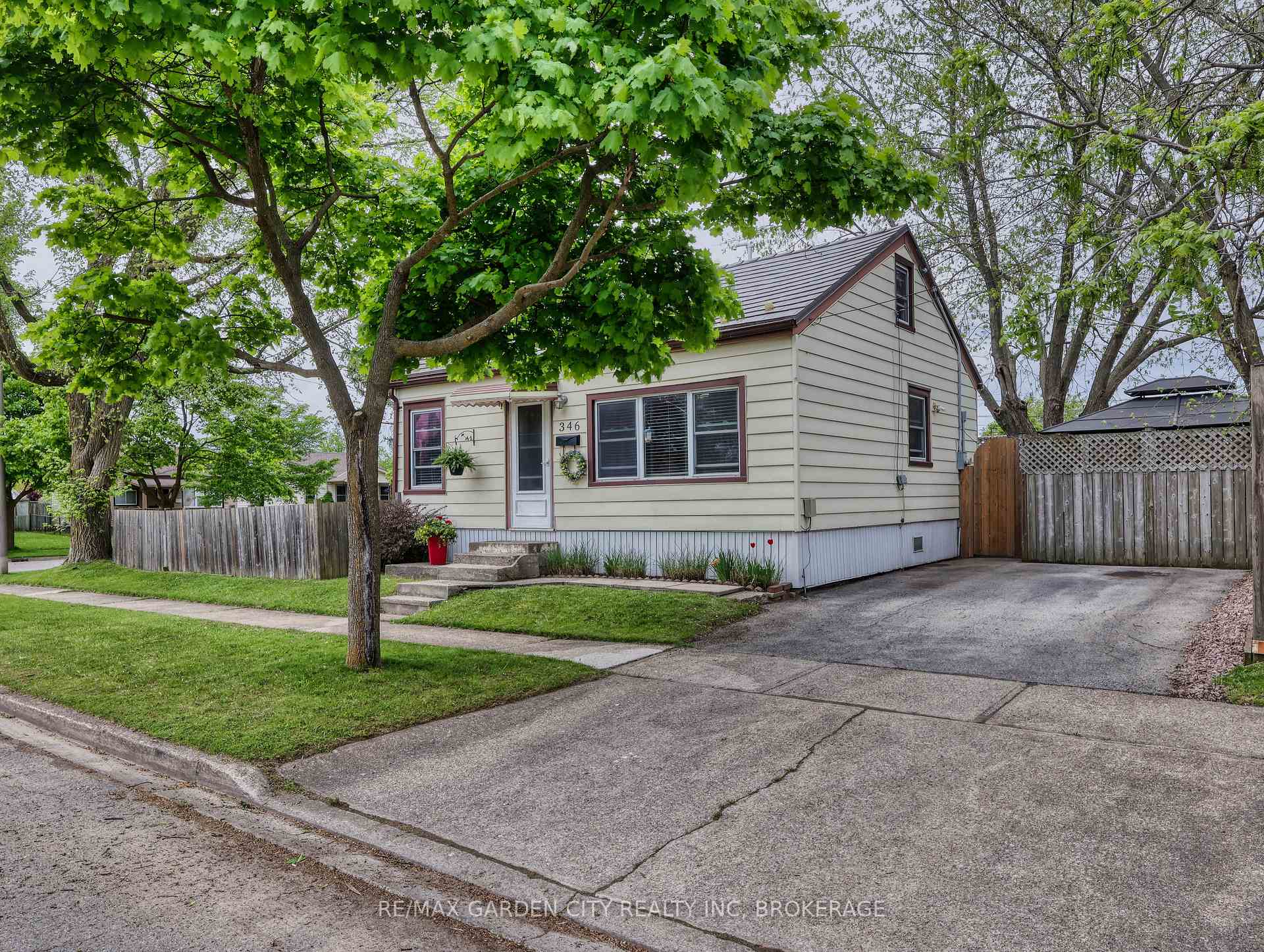 Photo 2 of 346 Fleet Street, Welland, Lincoln/Crowland — HOMEH
