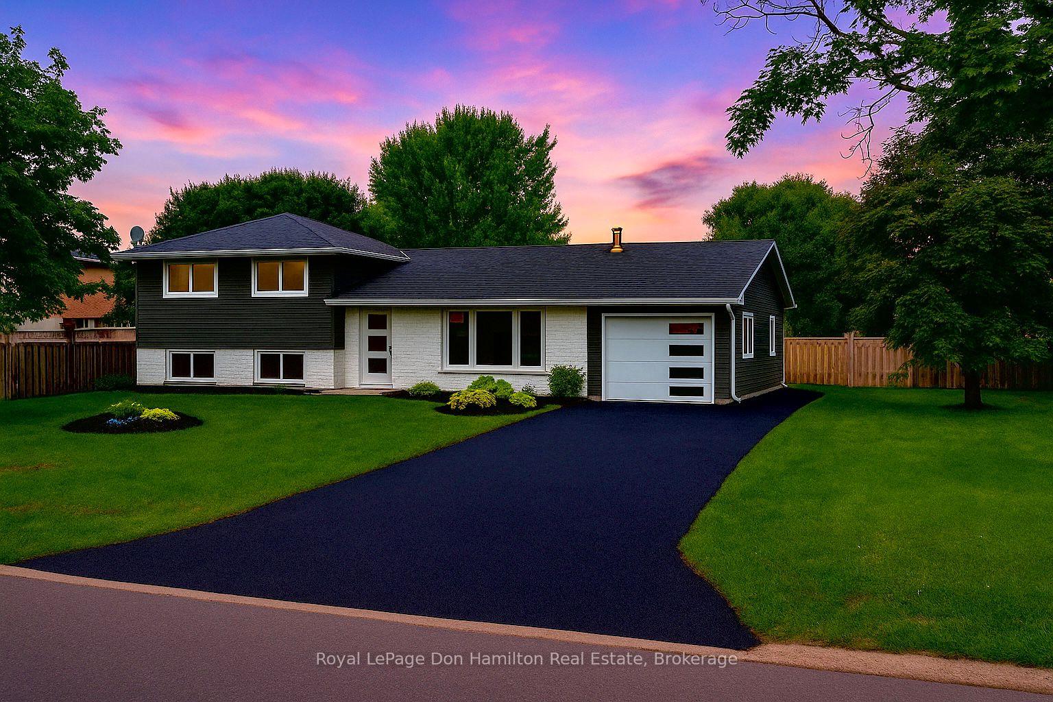 Photo 1 of 83 Lorne Avenue, Bluewater, Hensall — HOMEH