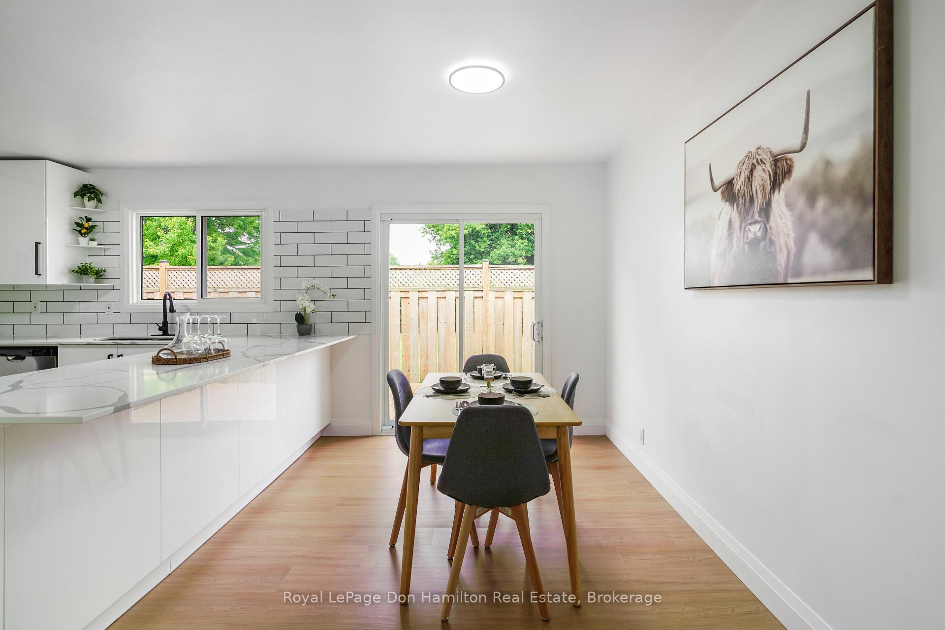 Photo 8 of 83 Lorne Avenue, Bluewater, Hensall — HOMEH