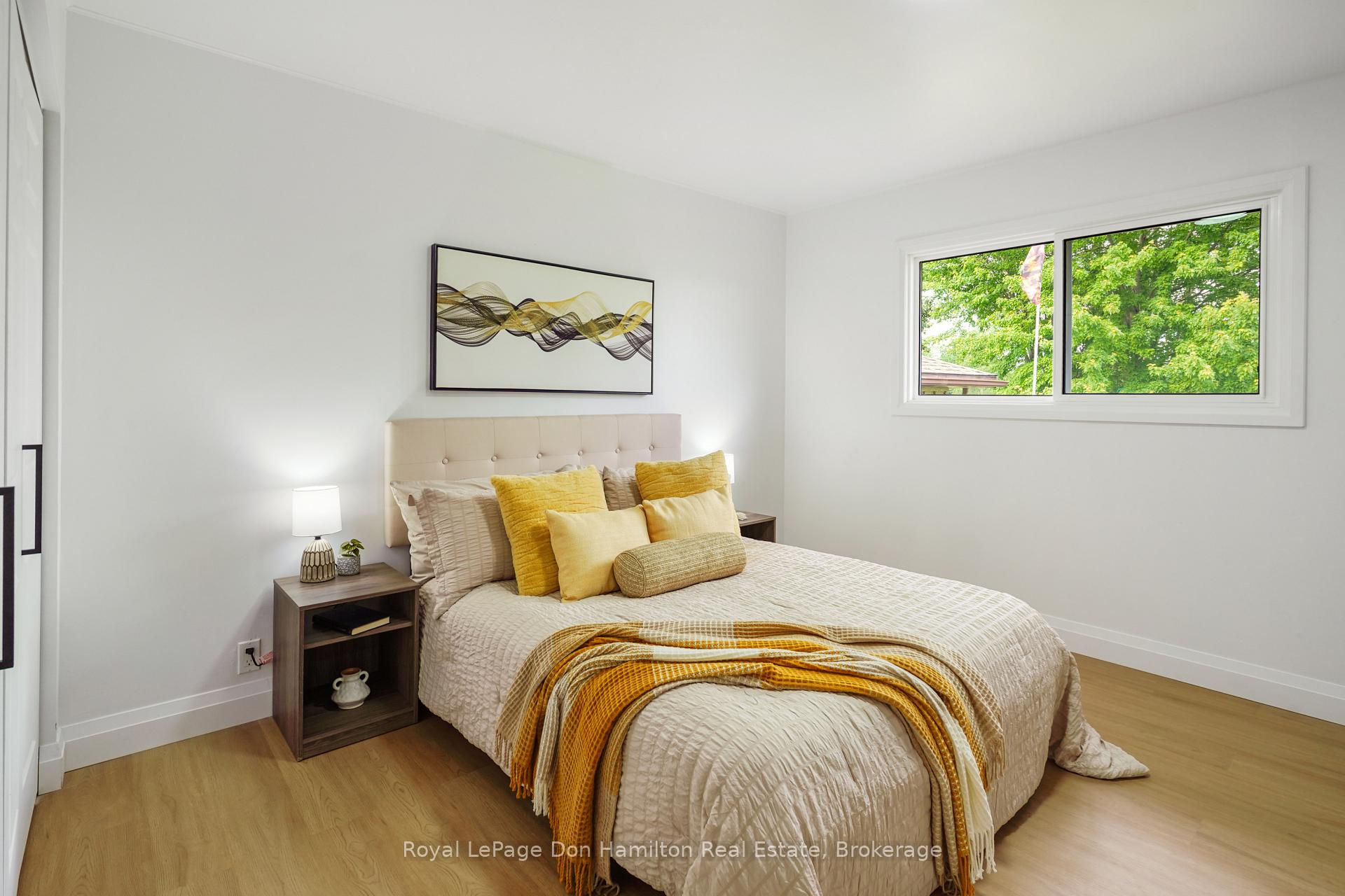 Photo 22 of 83 Lorne Avenue, Bluewater, Hensall — HOMEH