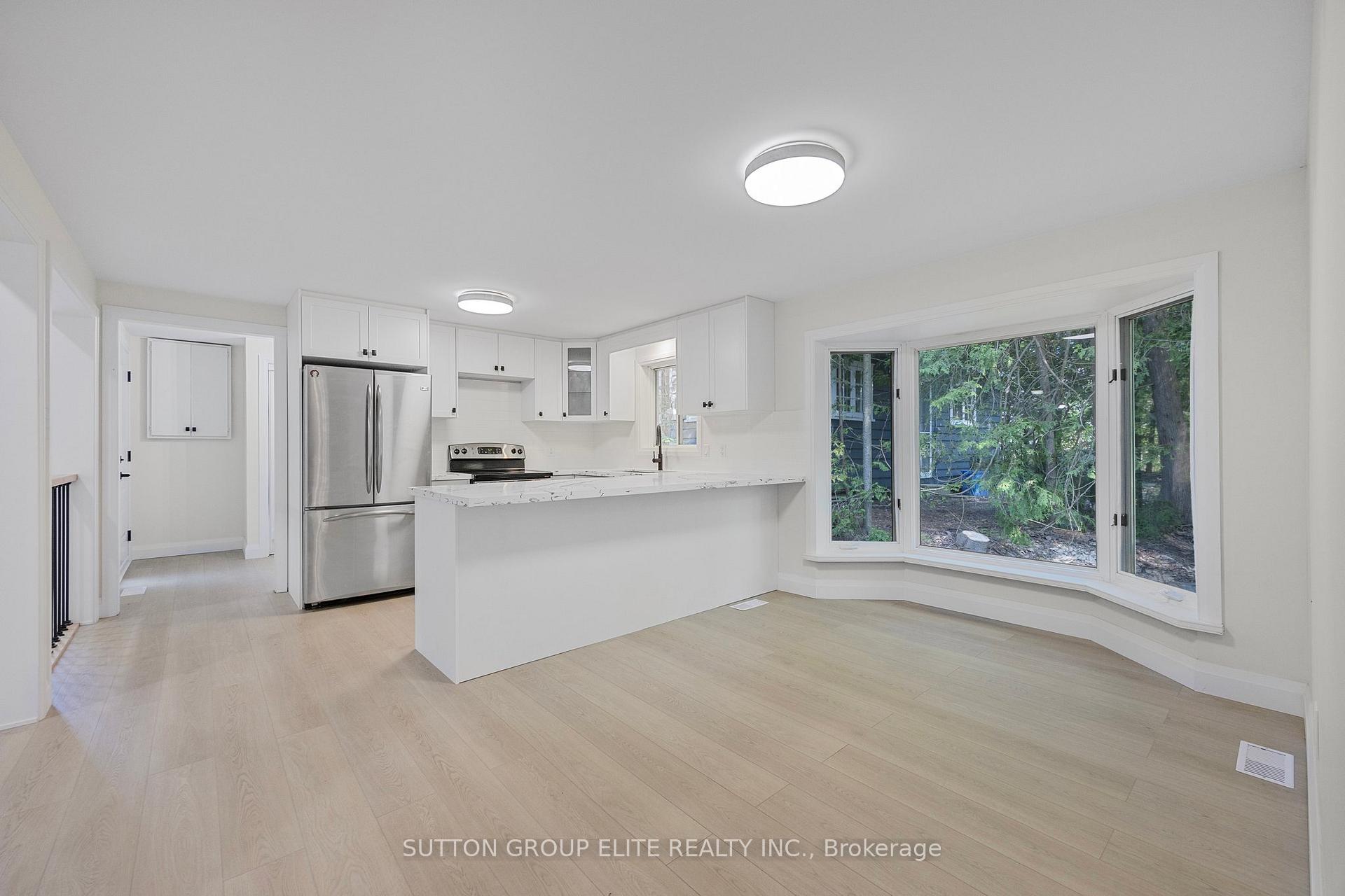 Photo 10 of 25 Sylvan Avenue, Wasaga Beach — HOMEH