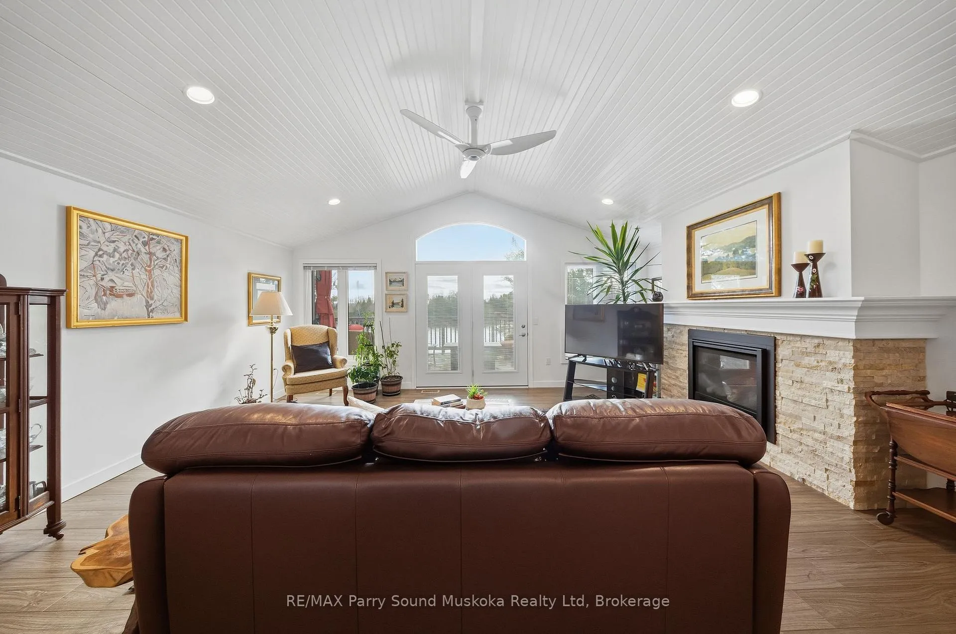 Photo 11 of 215 Dunchurch Estates Road, Whitestone, Hagerman — HOMEH