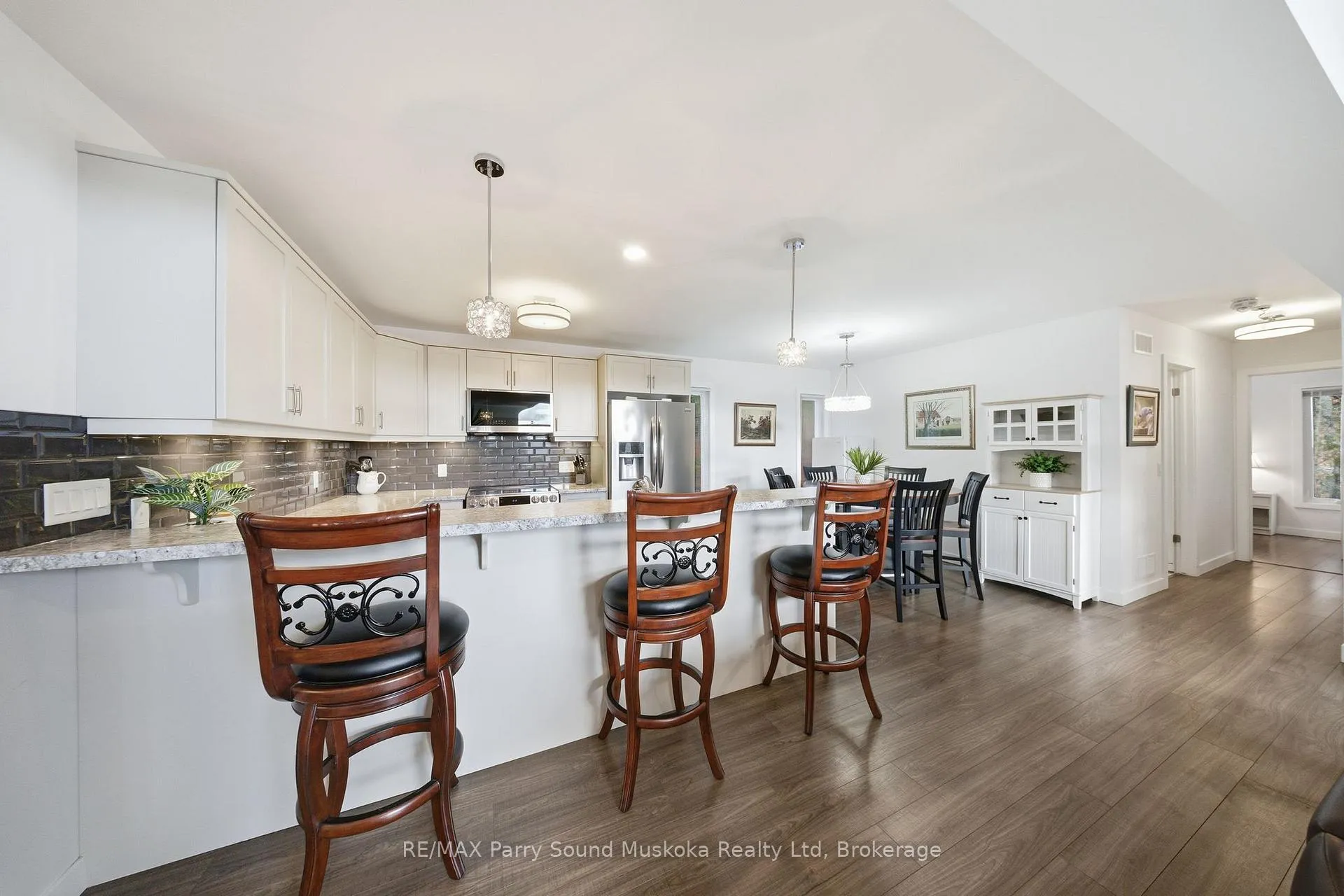 Photo 14 of 215 Dunchurch Estates Road, Whitestone, Hagerman — HOMEH
