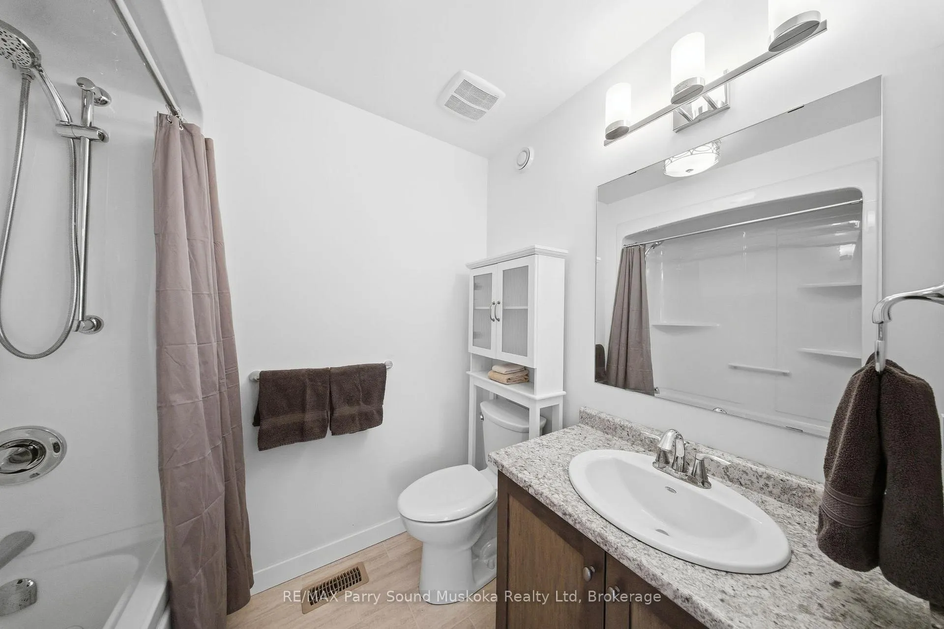 Photo 29 of 215 Dunchurch Estates Road, Whitestone, Hagerman — HOMEH