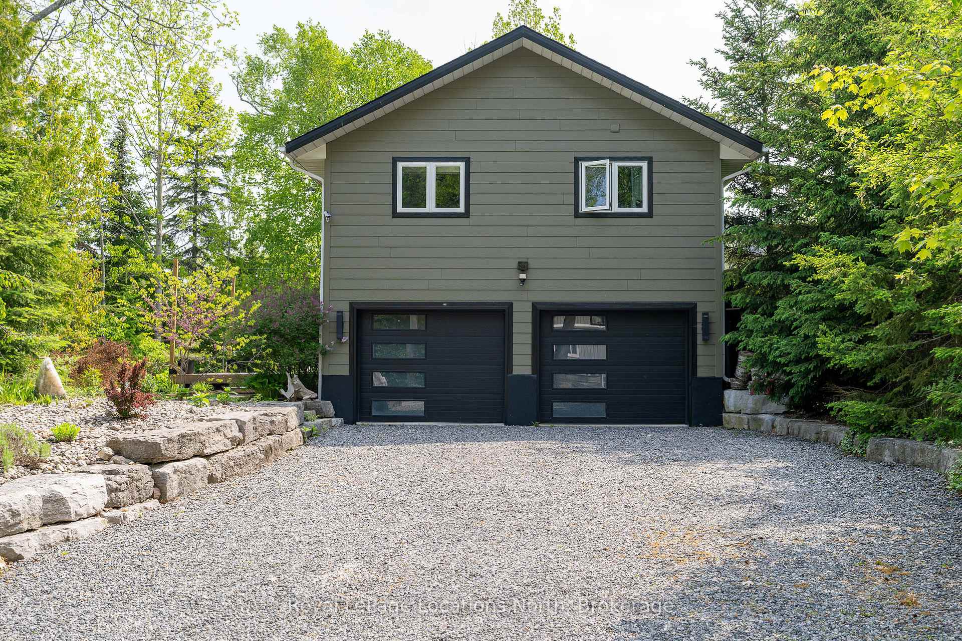 Photo 47 of 3 Simcoe Street, Wasaga Beach — HOMEH