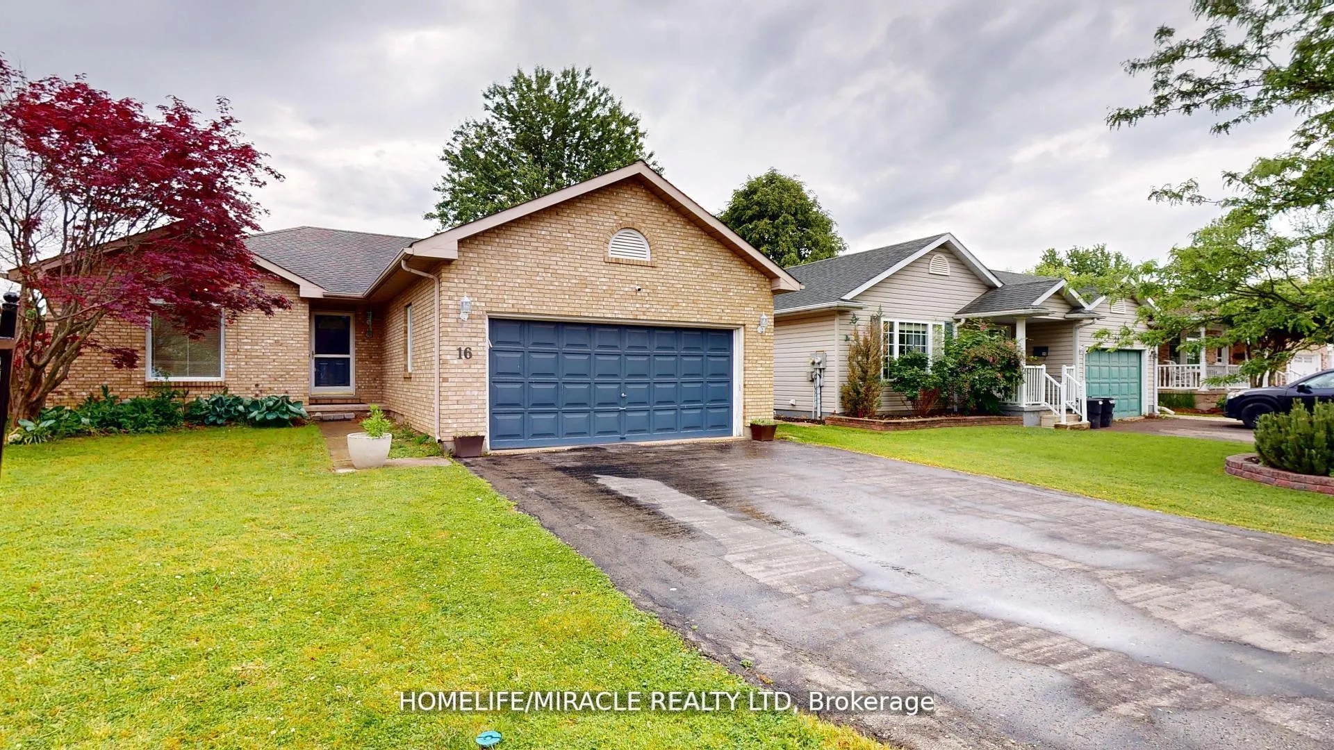 Front of 16 Goodwillie Drive