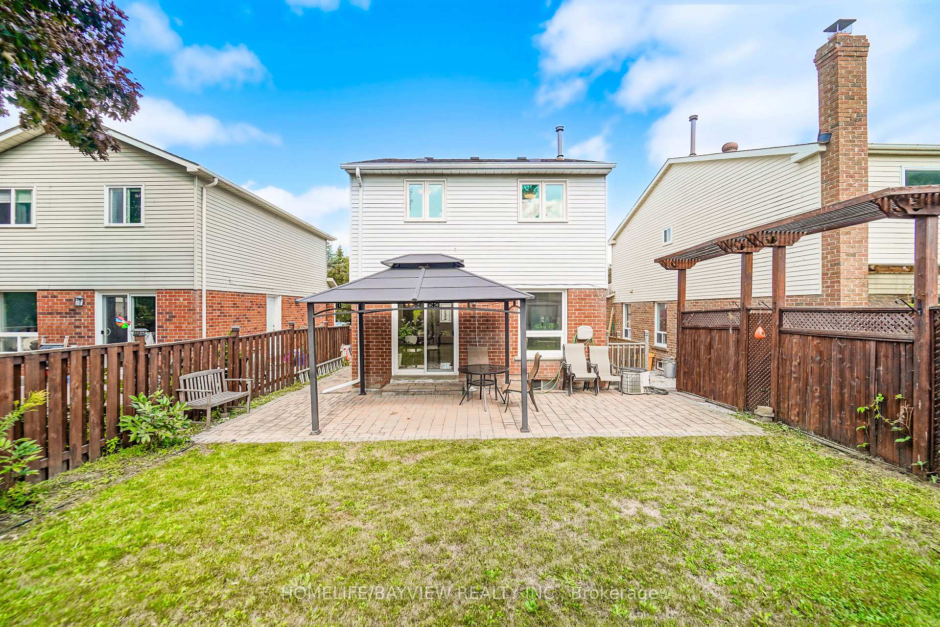 Photo 3 of 63 Seaton Drive, Aurora, Aurora Highlands — HOMEH