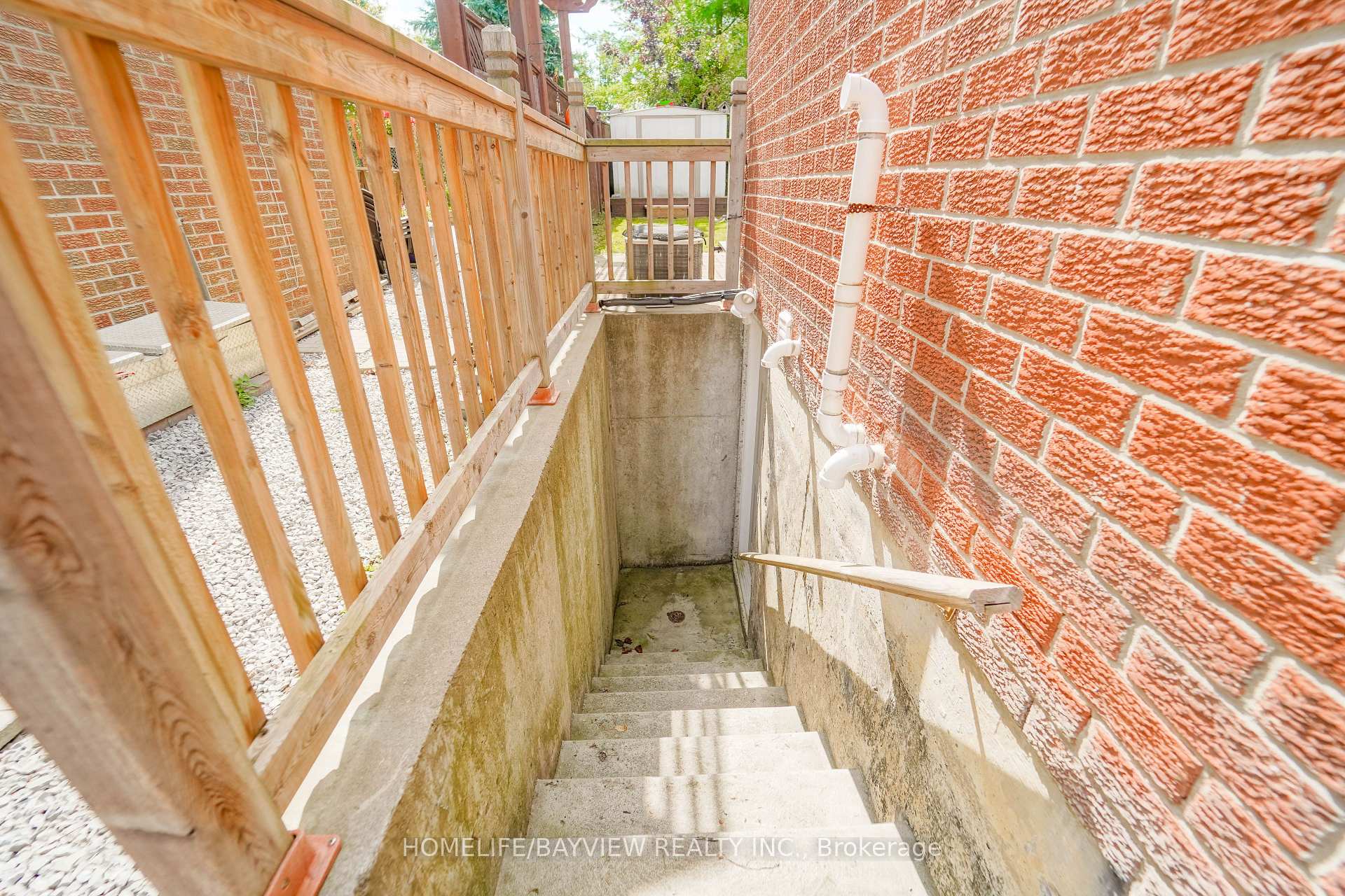 Photo 15 of 63 Seaton Drive, Aurora, Aurora Highlands — HOMEH