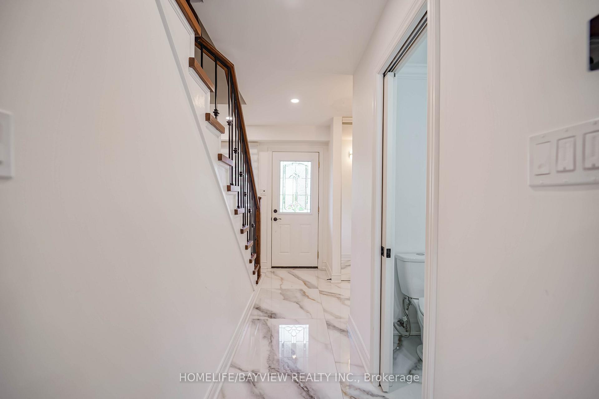 Photo 7 of 63 Seaton Drive, Aurora, Aurora Highlands — HOMEH