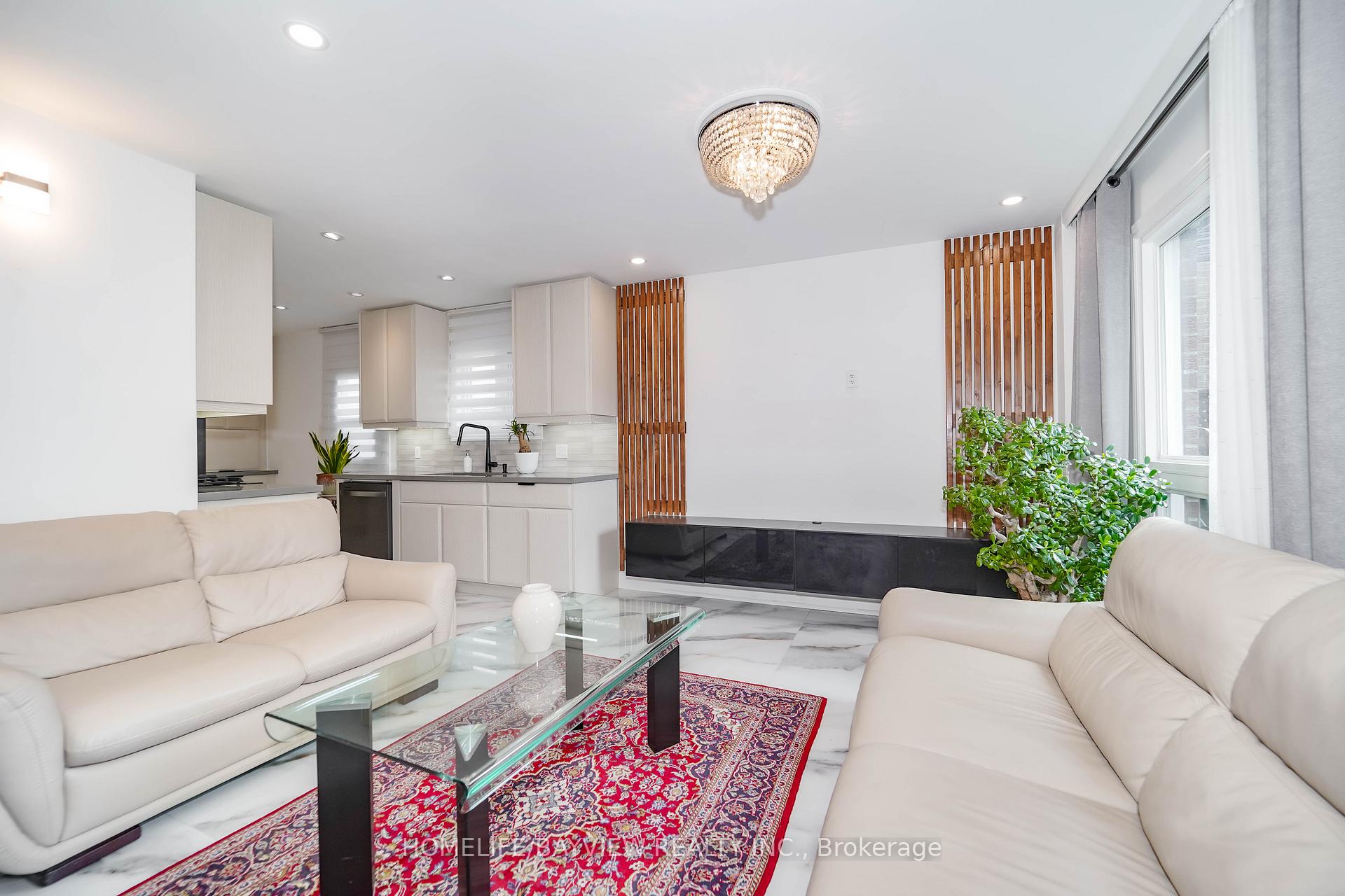 Photo 20 of 63 Seaton Drive, Aurora, Aurora Highlands — HOMEH
