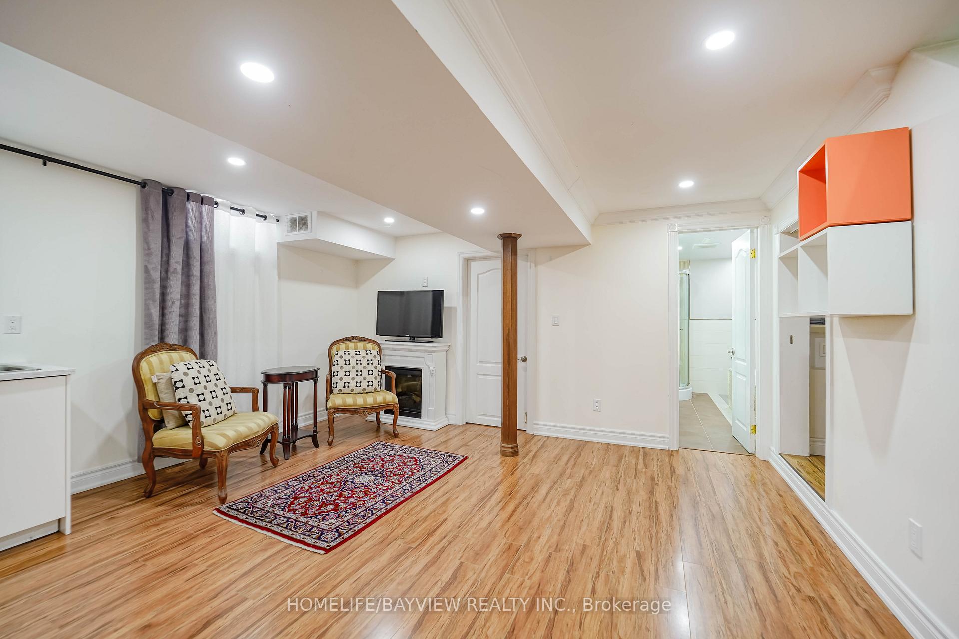 Photo 23 of 63 Seaton Drive, Aurora, Aurora Highlands — HOMEH