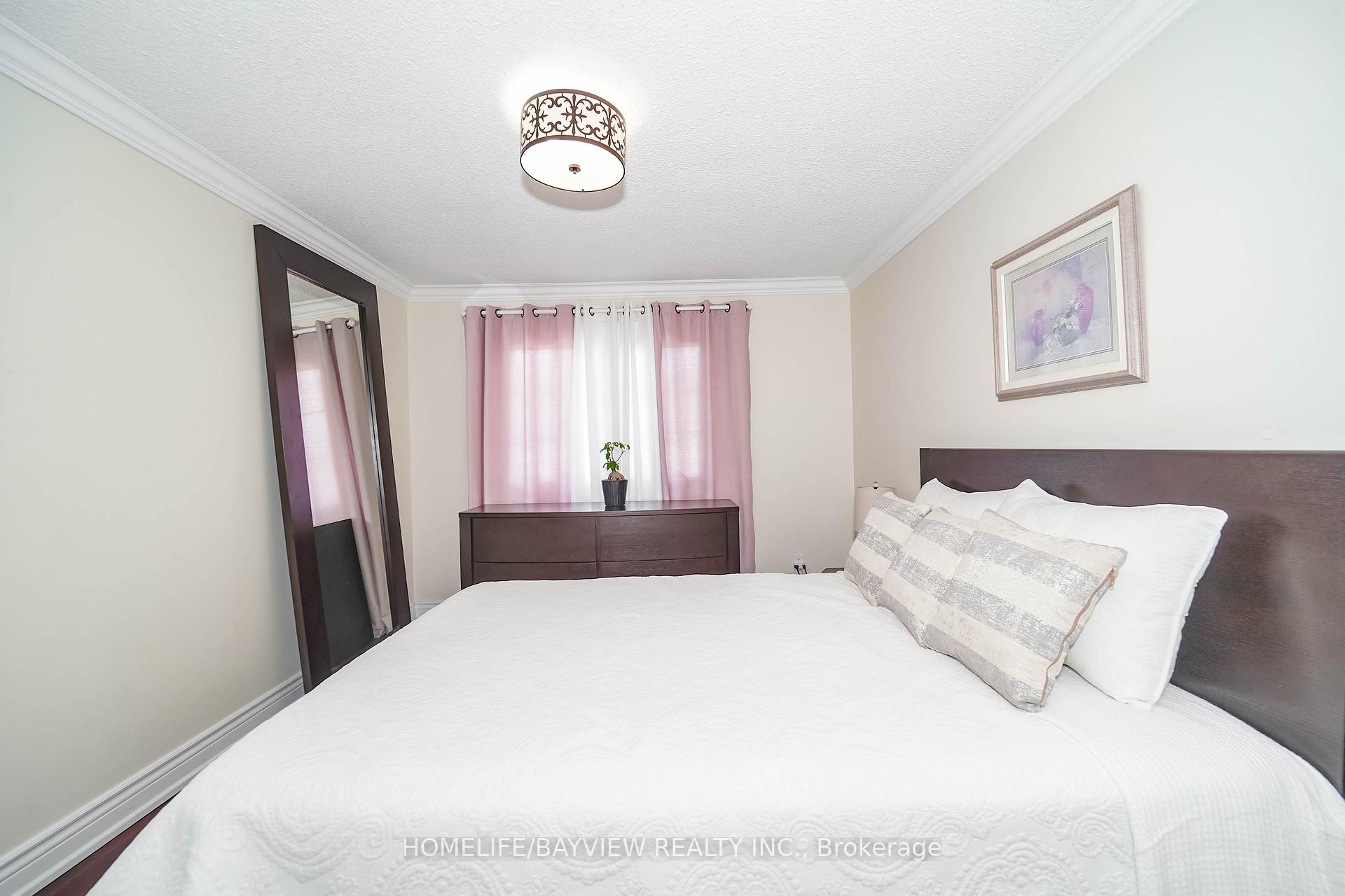 Photo 41 of 63 Seaton Drive, Aurora, Aurora Highlands — HOMEH