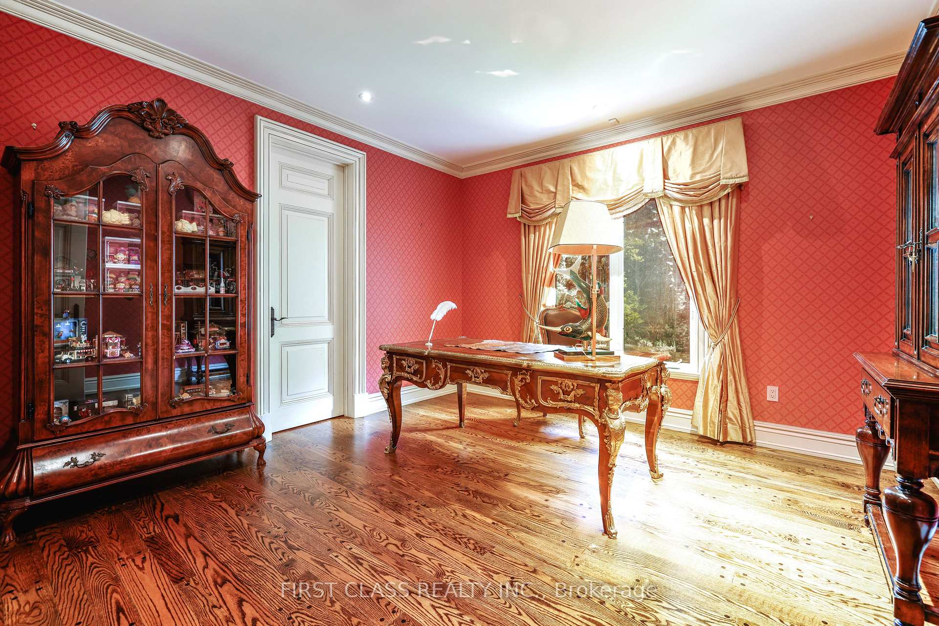 Photo 8 of 121 Flatbush Avenue, Vaughan, East Woodbridge — HOMEH