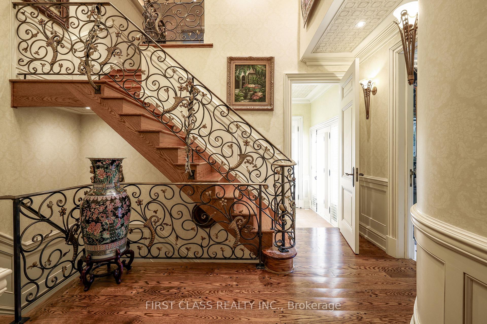 Photo 27 of 121 Flatbush Avenue, Vaughan, East Woodbridge — HOMEH