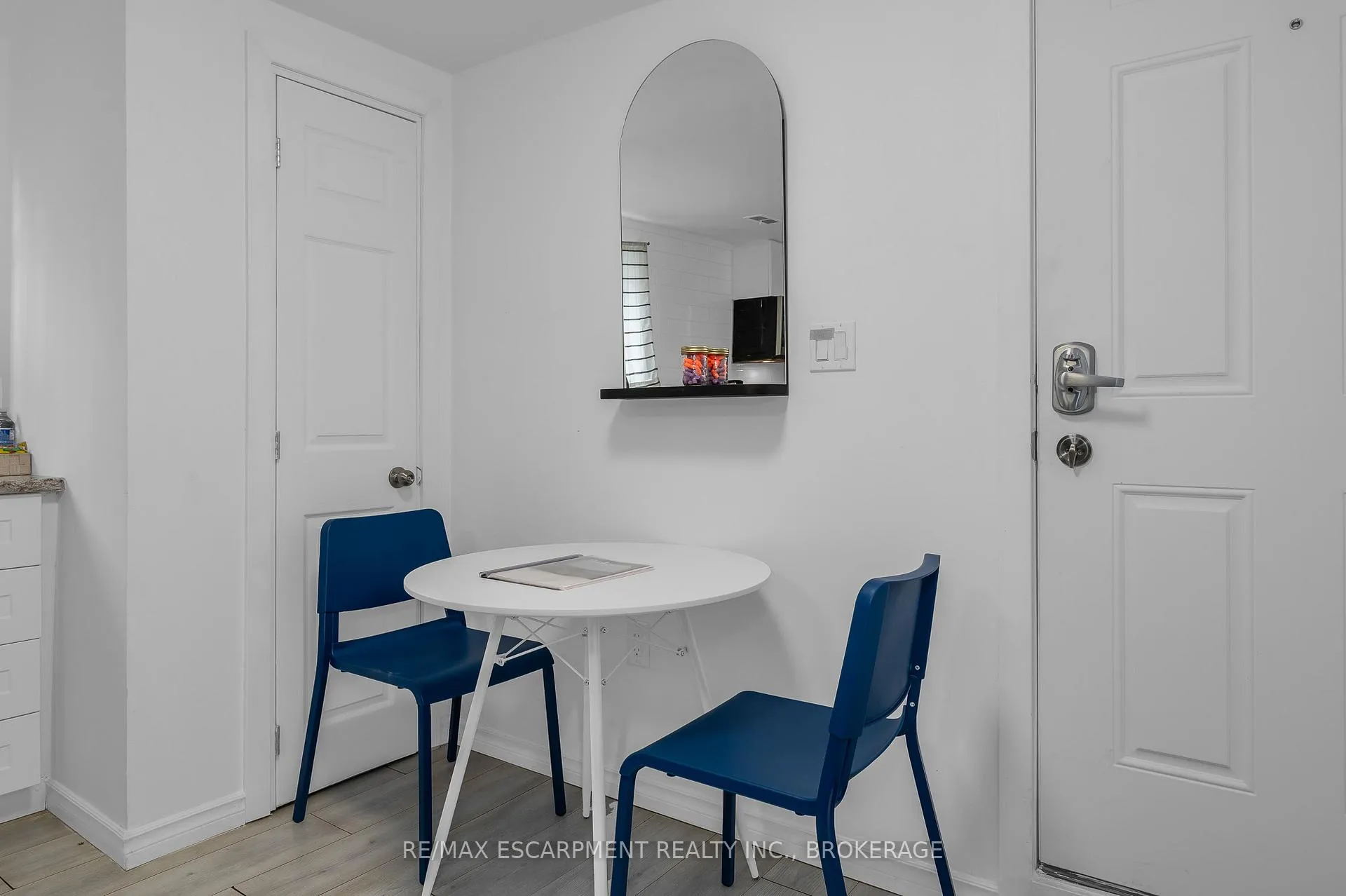 Photo 15 of Unit 2, 16 Golden Boulevard E, Welland, Lincoln/Crowland — HOMEH