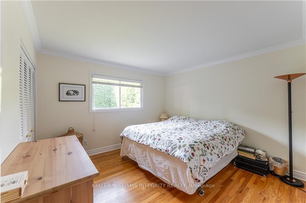 Photo 13 of 49 Elmsley Crescent, Ottawa, Arbeatha Park — HOMEH