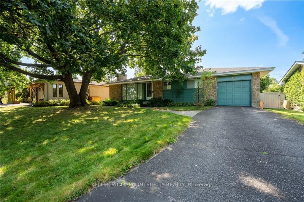 Photo 26 of 49 Elmsley Crescent, Ottawa, Arbeatha Park — HOMEH
