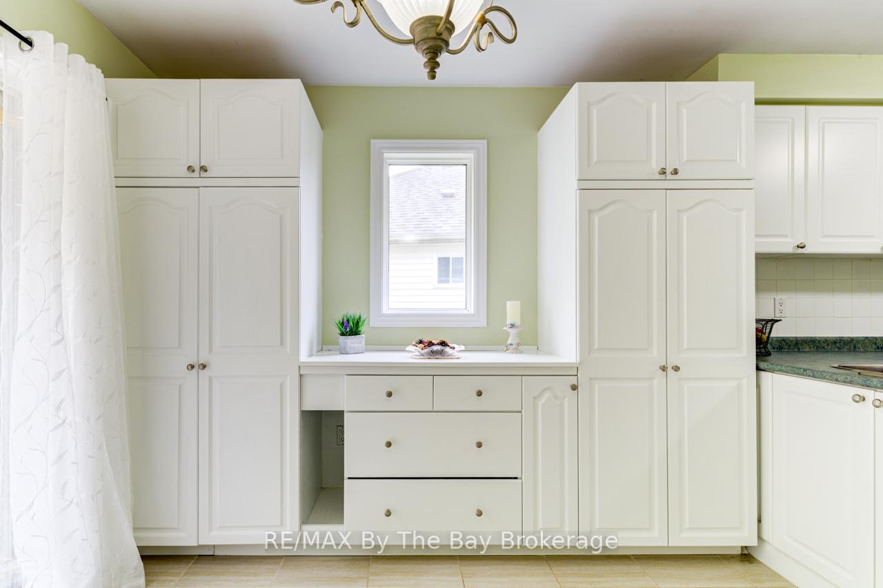 Photo 14 of 139 Dyer Drive, Wasaga Beach — HOMEH