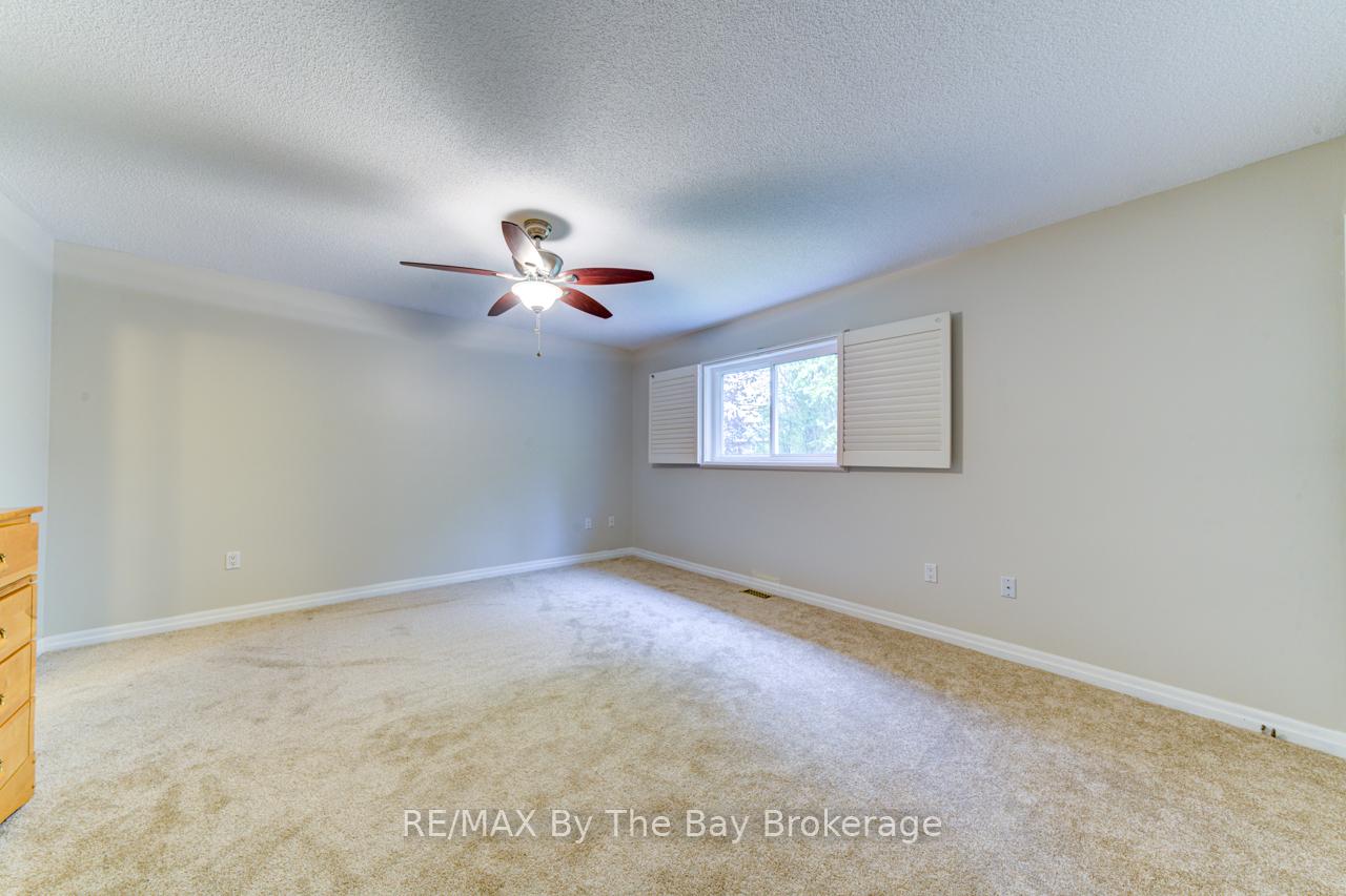 Photo 18 of 139 Dyer Drive, Wasaga Beach — HOMEH
