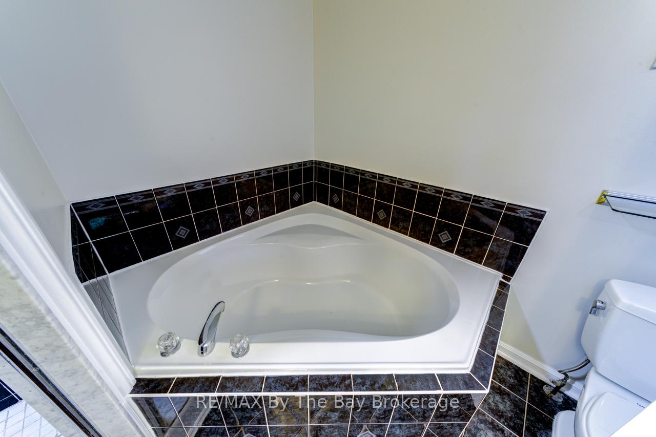 Photo 22 of 139 Dyer Drive, Wasaga Beach — HOMEH