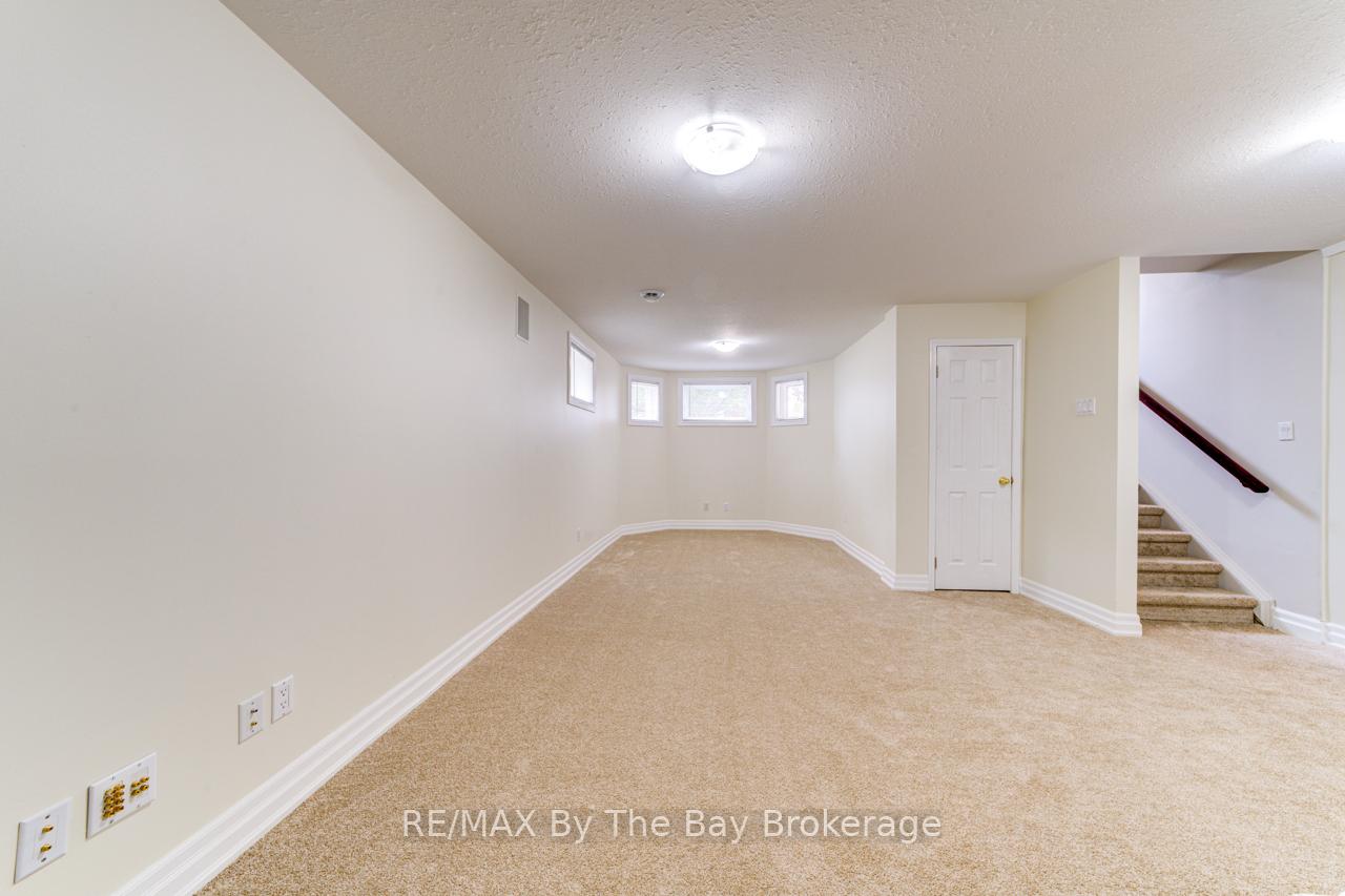 Photo 34 of 139 Dyer Drive, Wasaga Beach — HOMEH