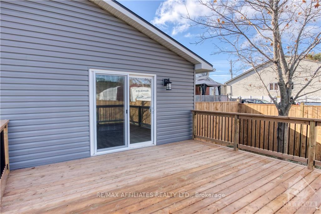 Photo 23 of 30 Spring Street, Westport — HOMEH